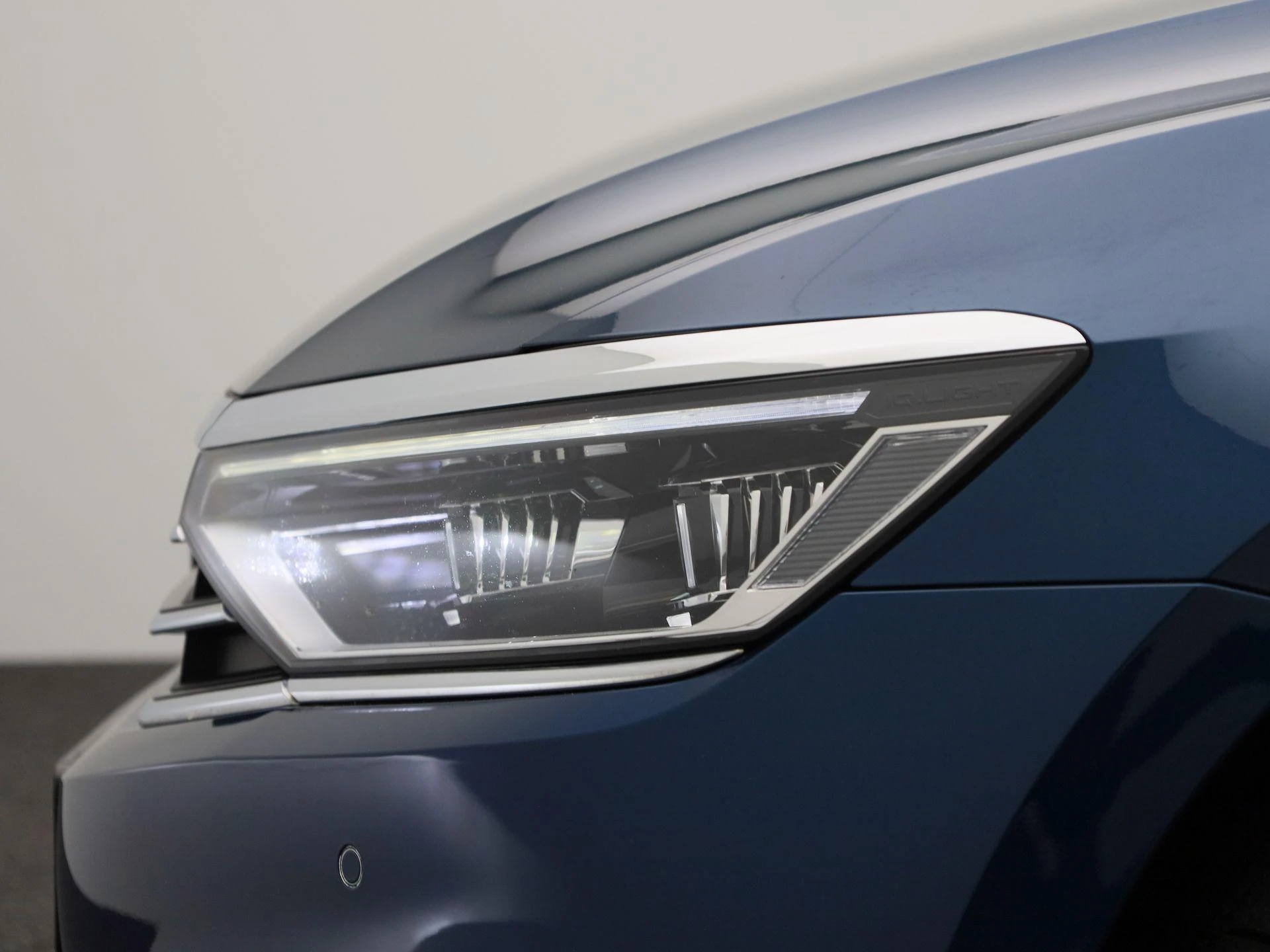 Volkswagen-Passat-image-15