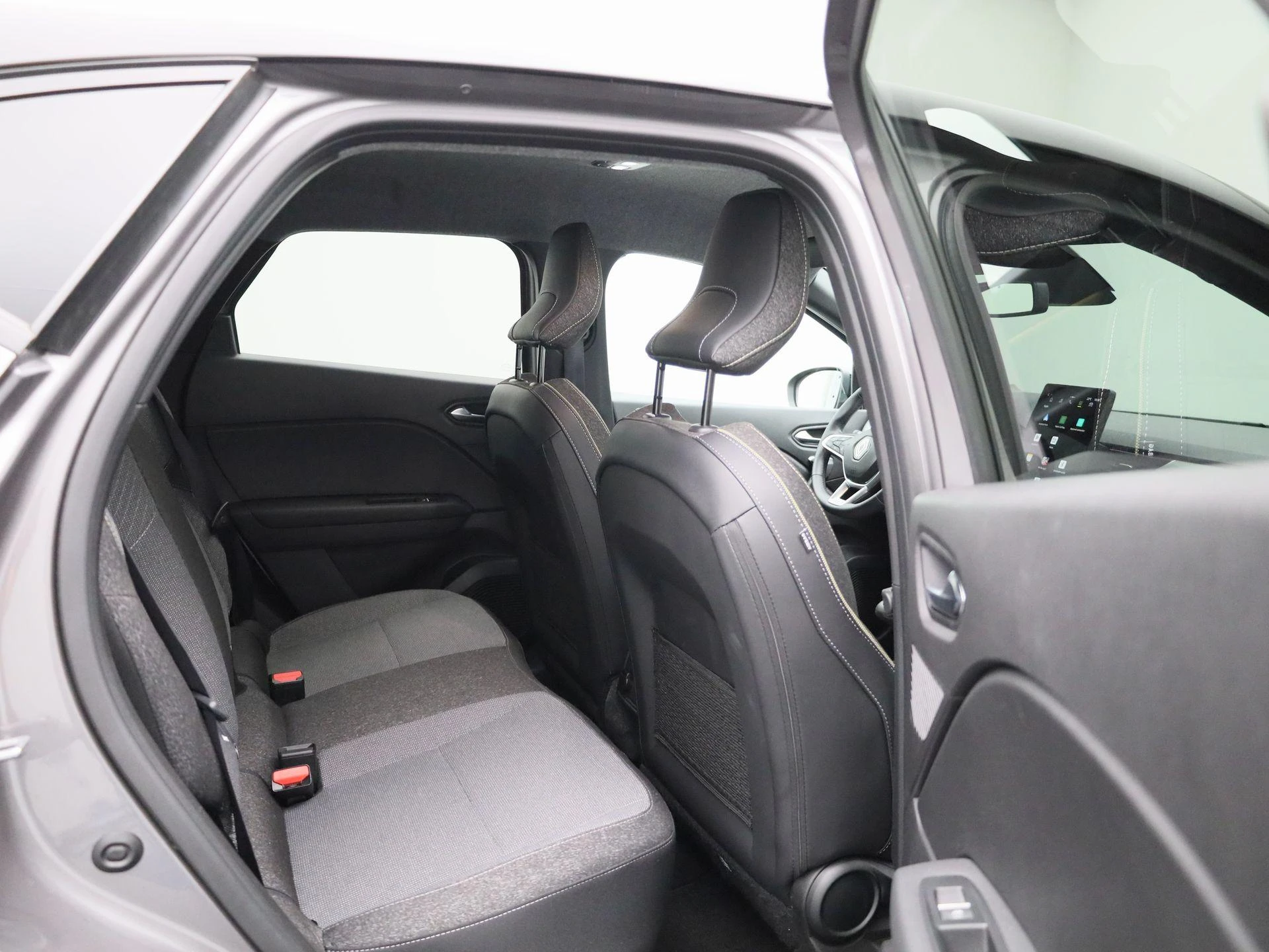 Renault-Captur-image-34