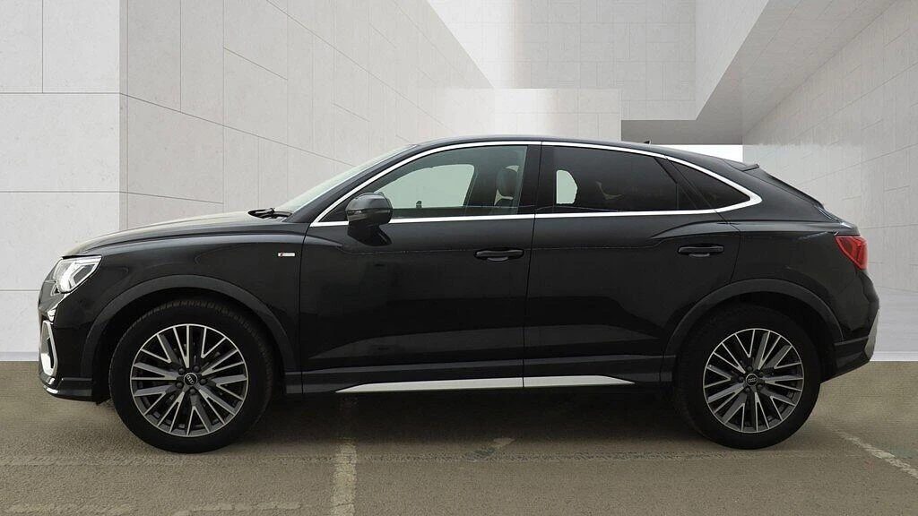 Audi-Q3-image-36