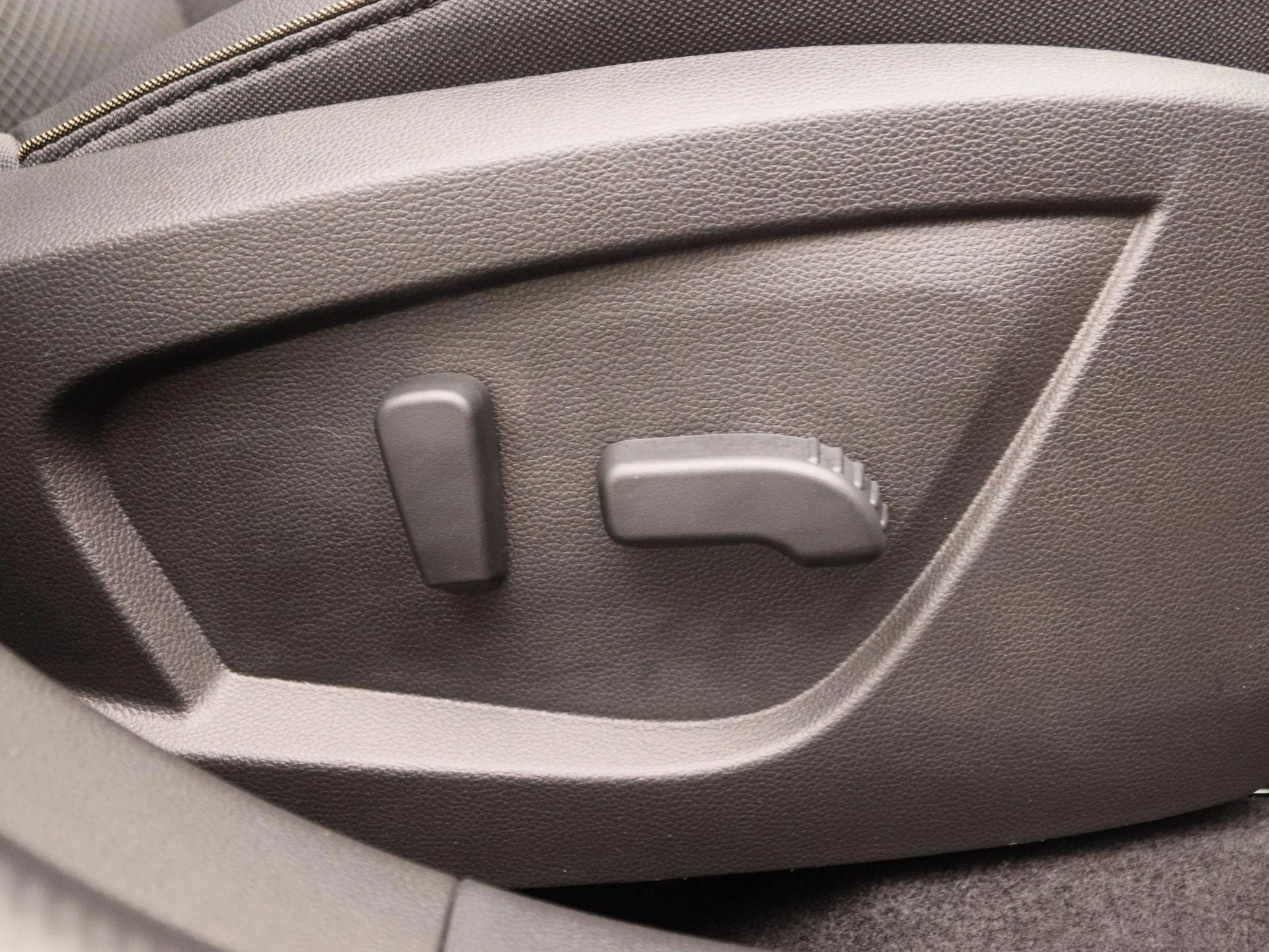 Renault Arkana E-Tech full hybrid 145 techno