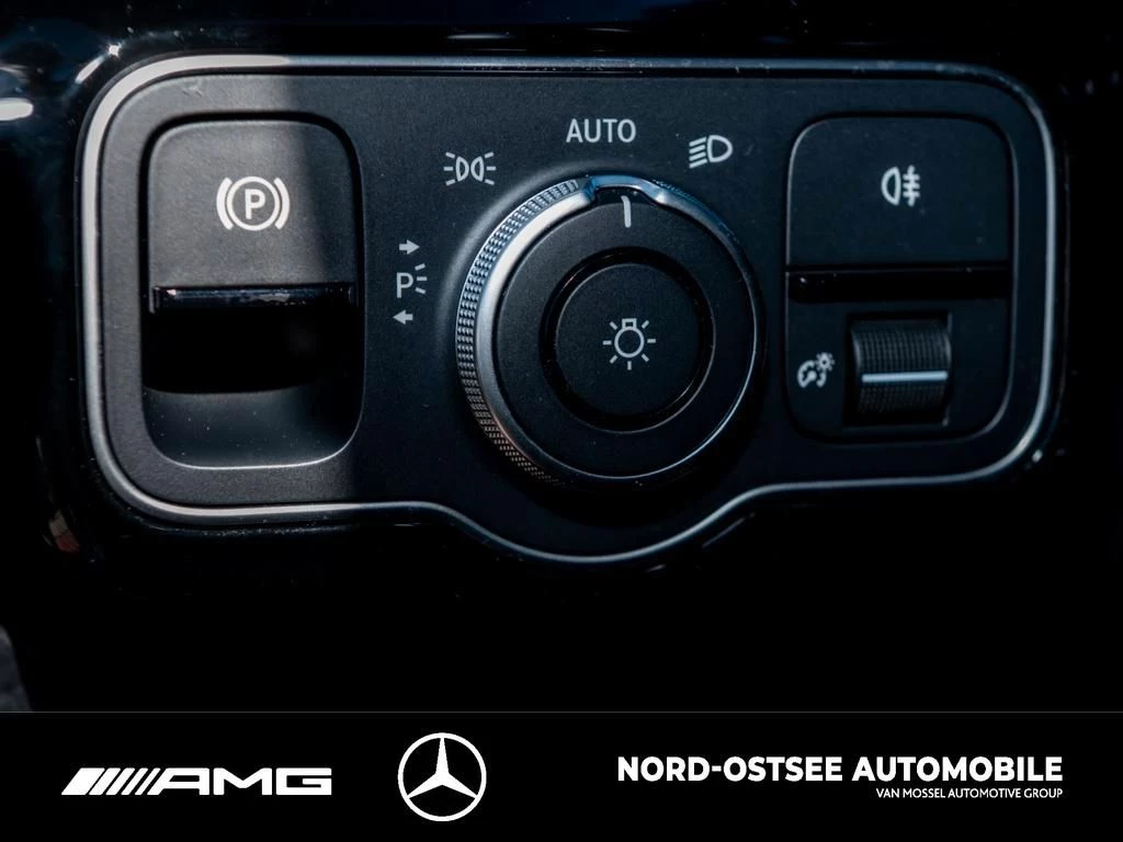 Mercedes-Benz CLA 200 SB AMG NIGHT LED DISTRO KAMERA AMBIENTE AMG LineX118 CLA 200 SB AMG NIGHT LED DISTRO KAMERA AMBIENTE AMG Line