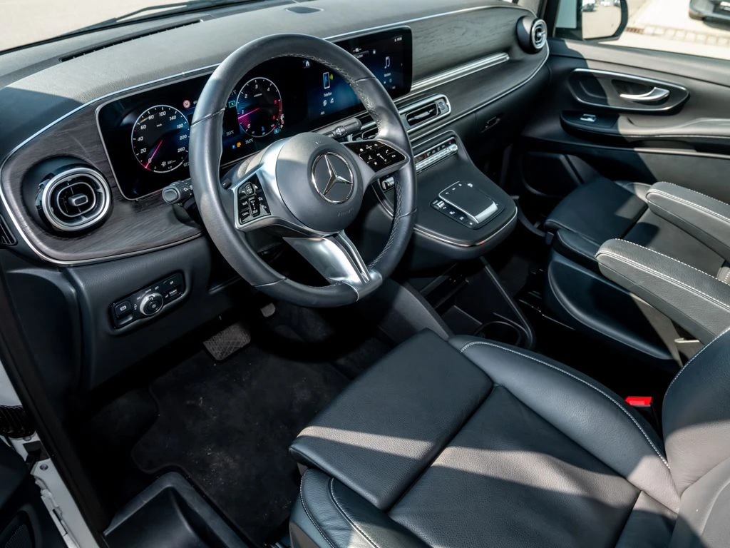 Mercedes-Benz-V-Klasse 250-image-6