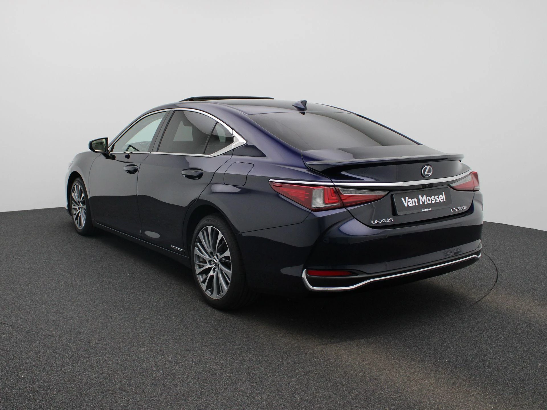 Lexus-ES-image-3
