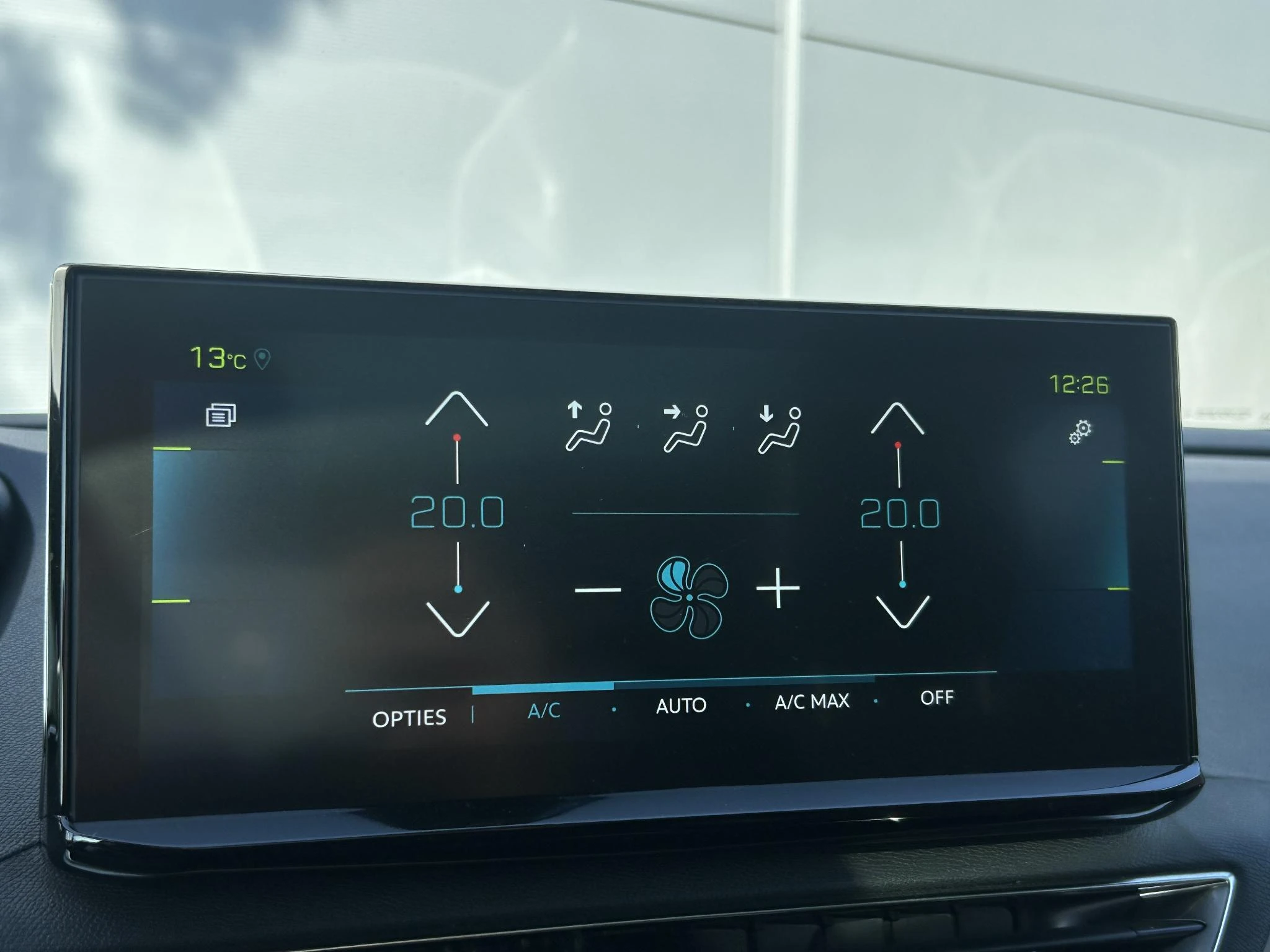 Peugeot-3008-image-16