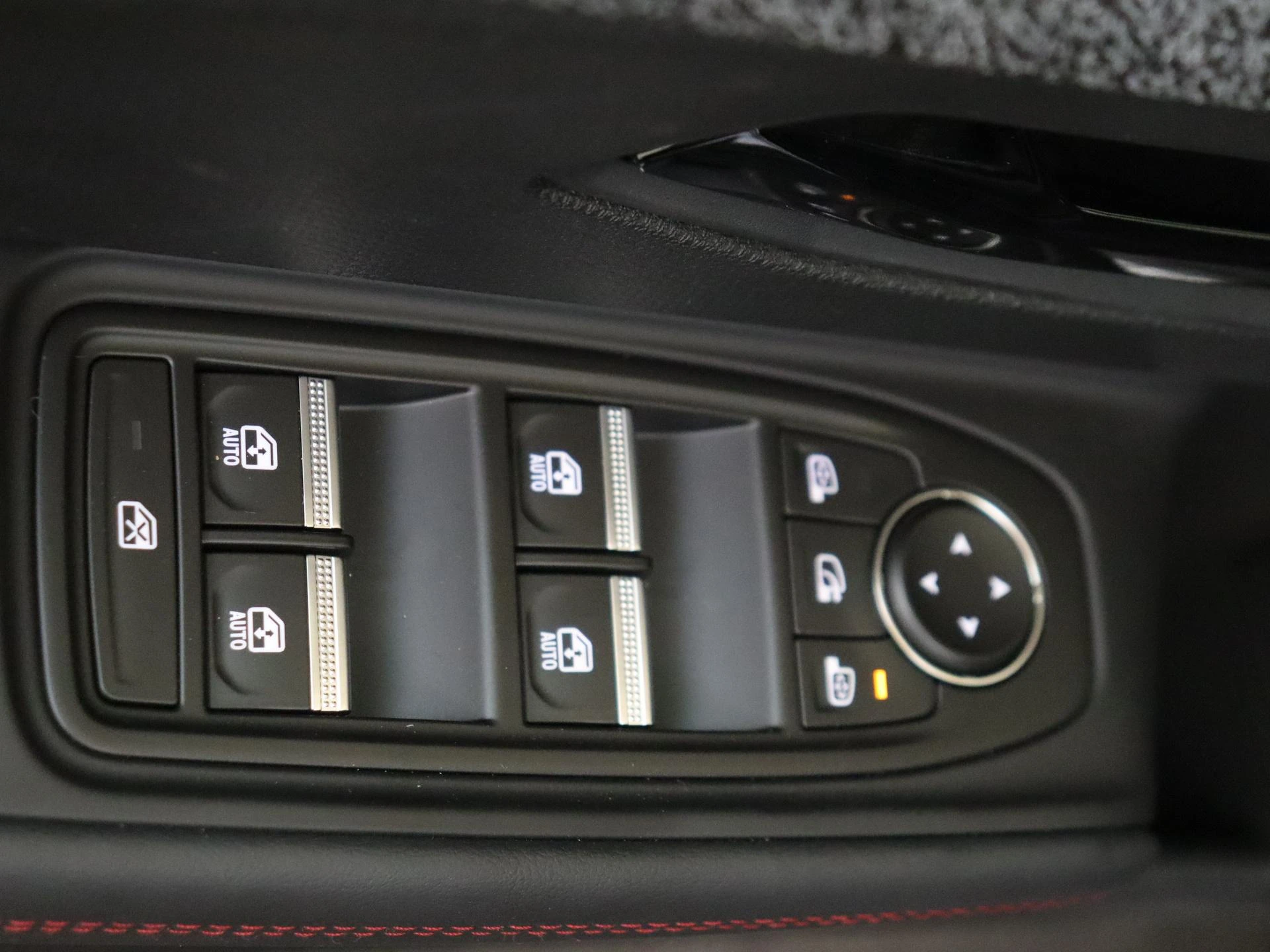 Renault-Clio-image-24