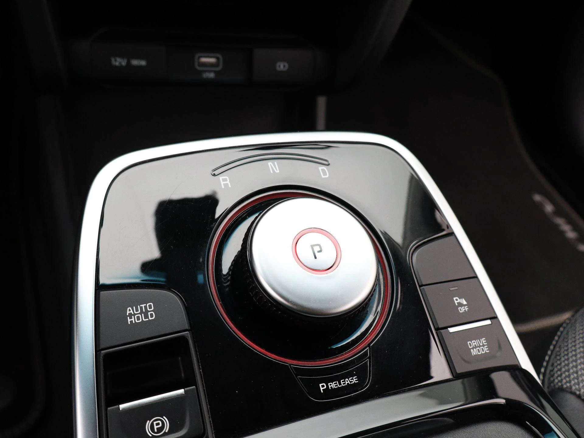 Kia-e-Niro-image-17
