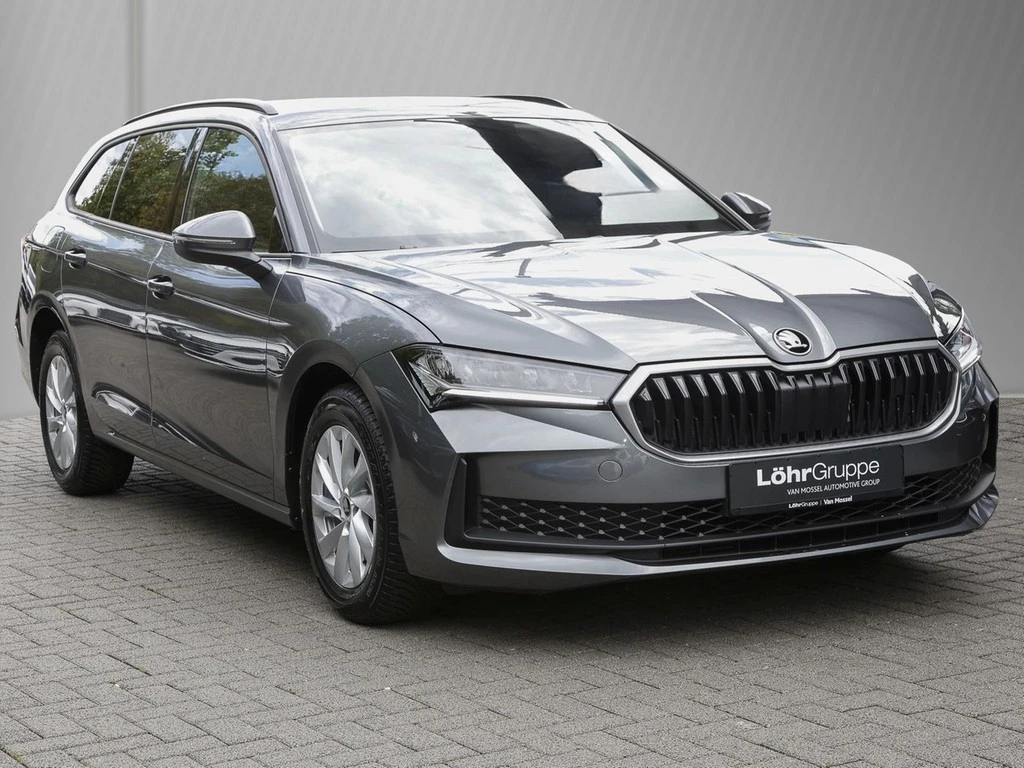 Škoda-Superb-image-2