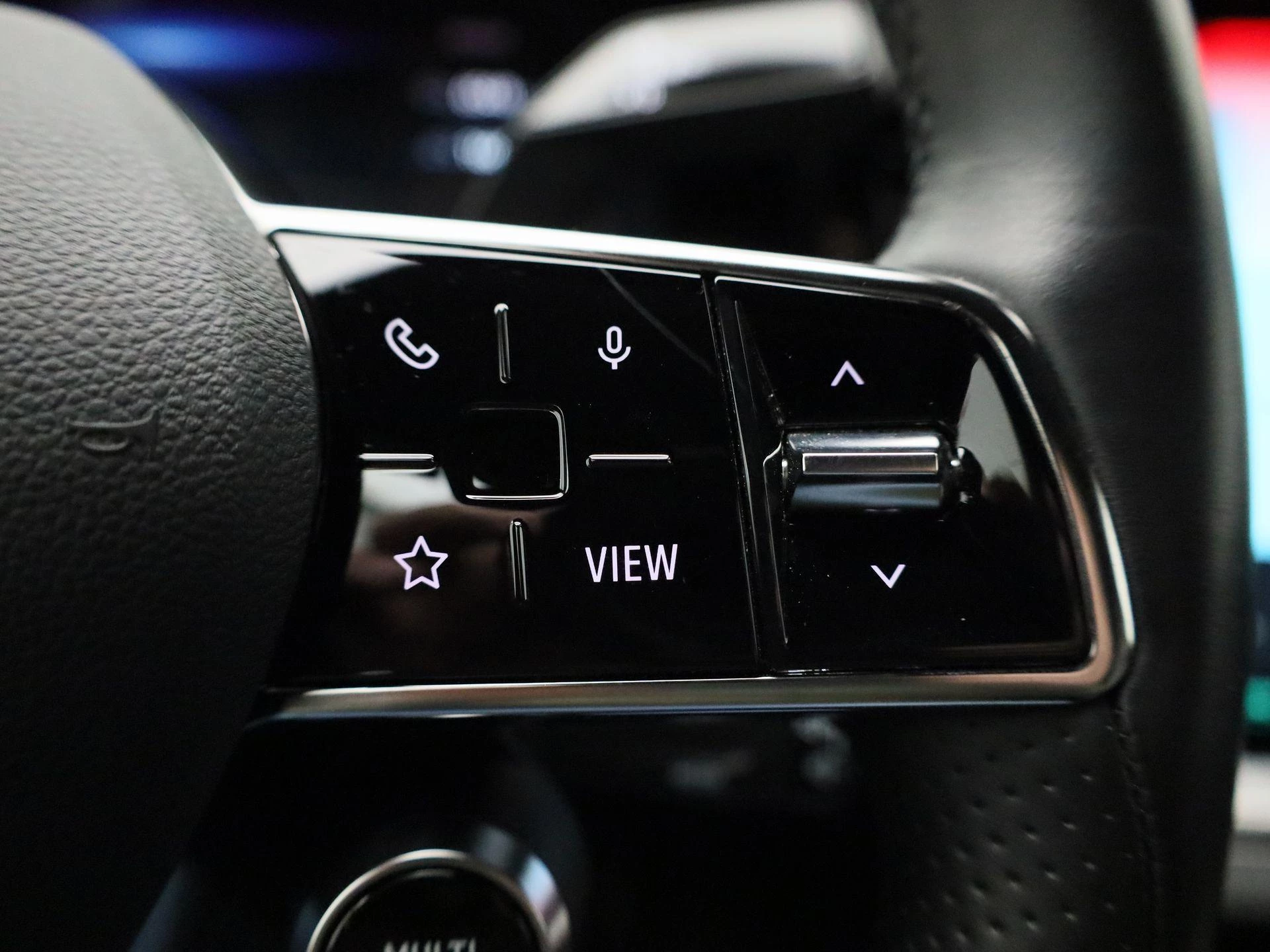 Renault-Megane E-Tech-image-15