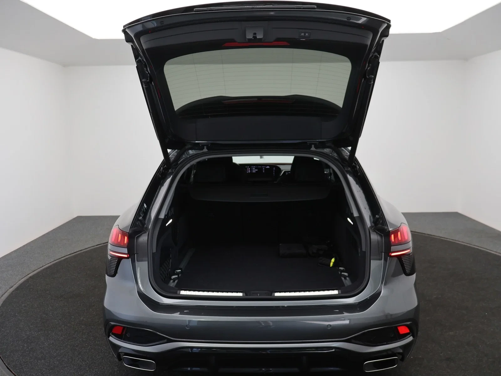 Audi-A6-image-12