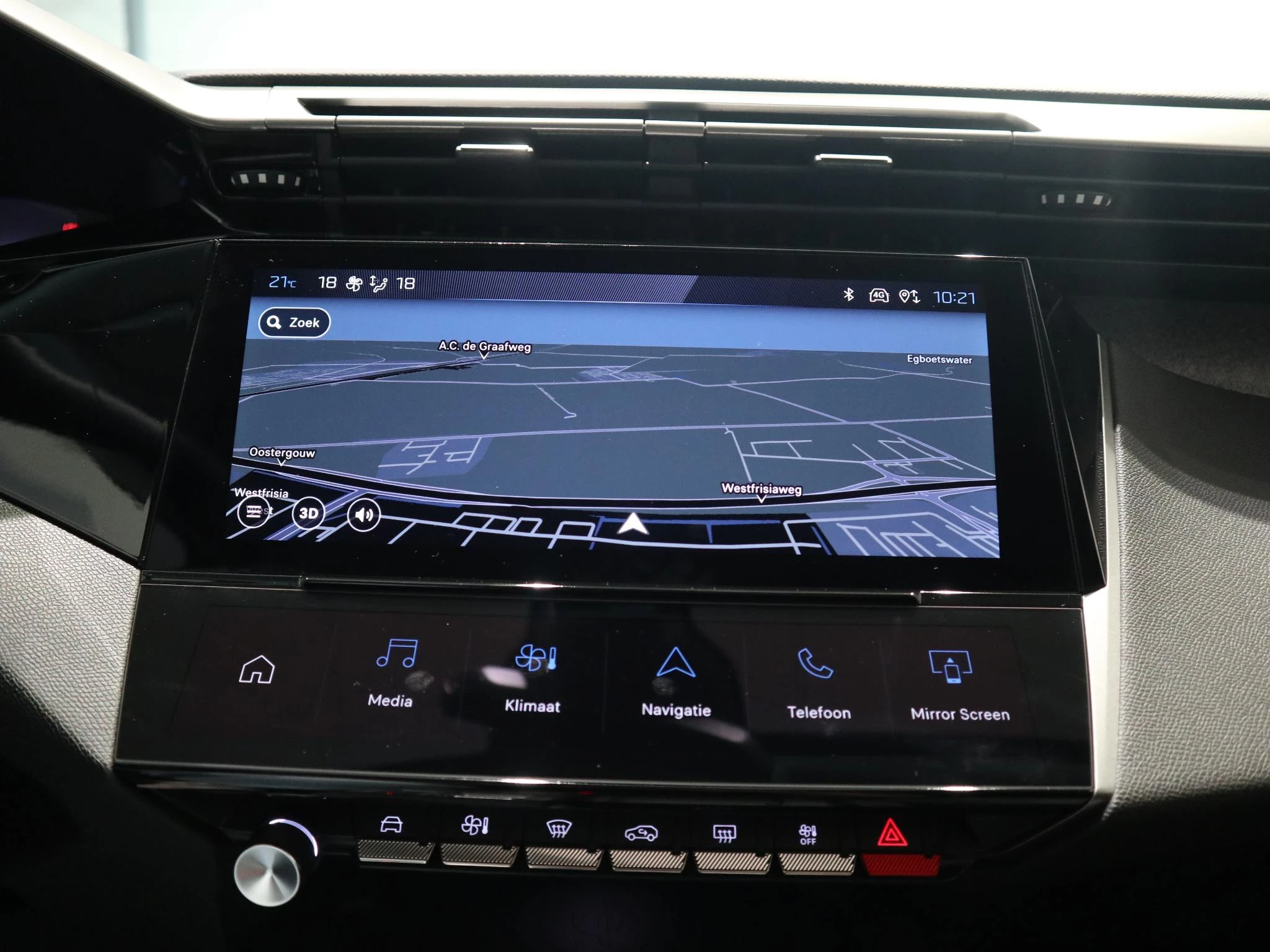 Peugeot-308-image-18