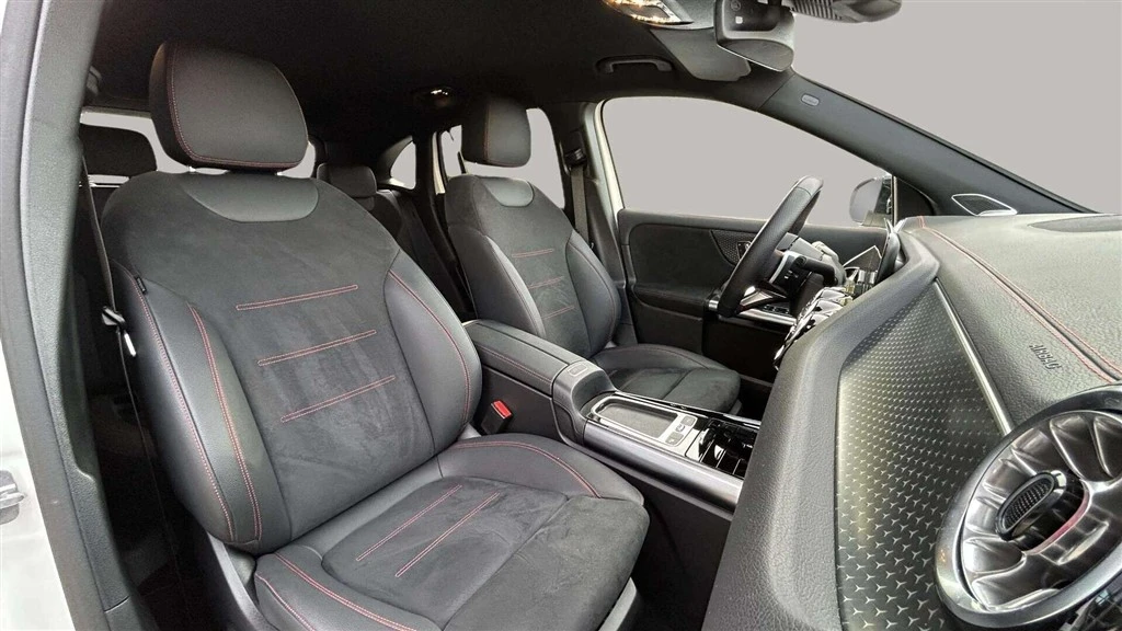 Mercedes-Benz-EQA-image-19