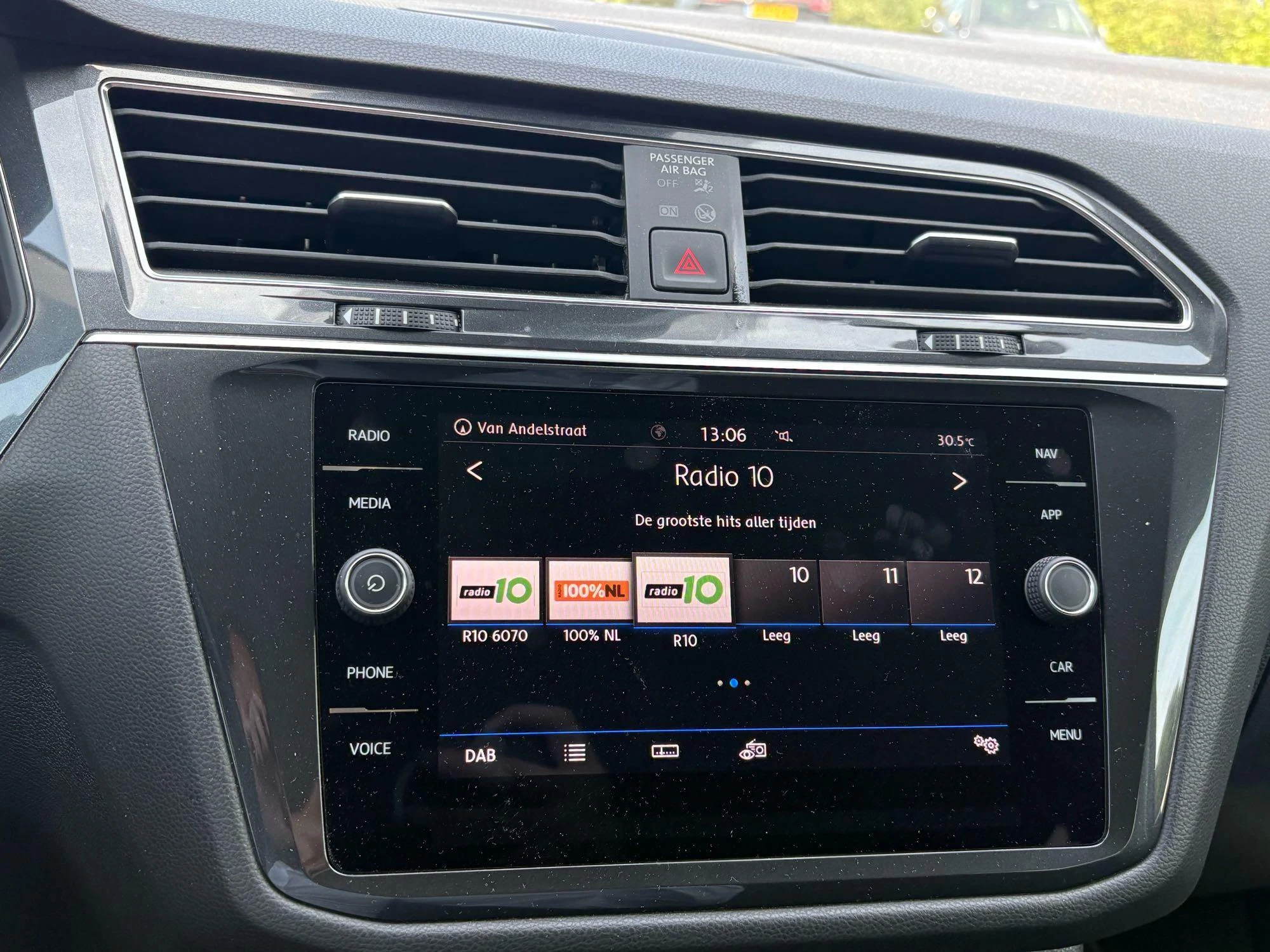 Volkswagen-Tiguan Allspace-image-12