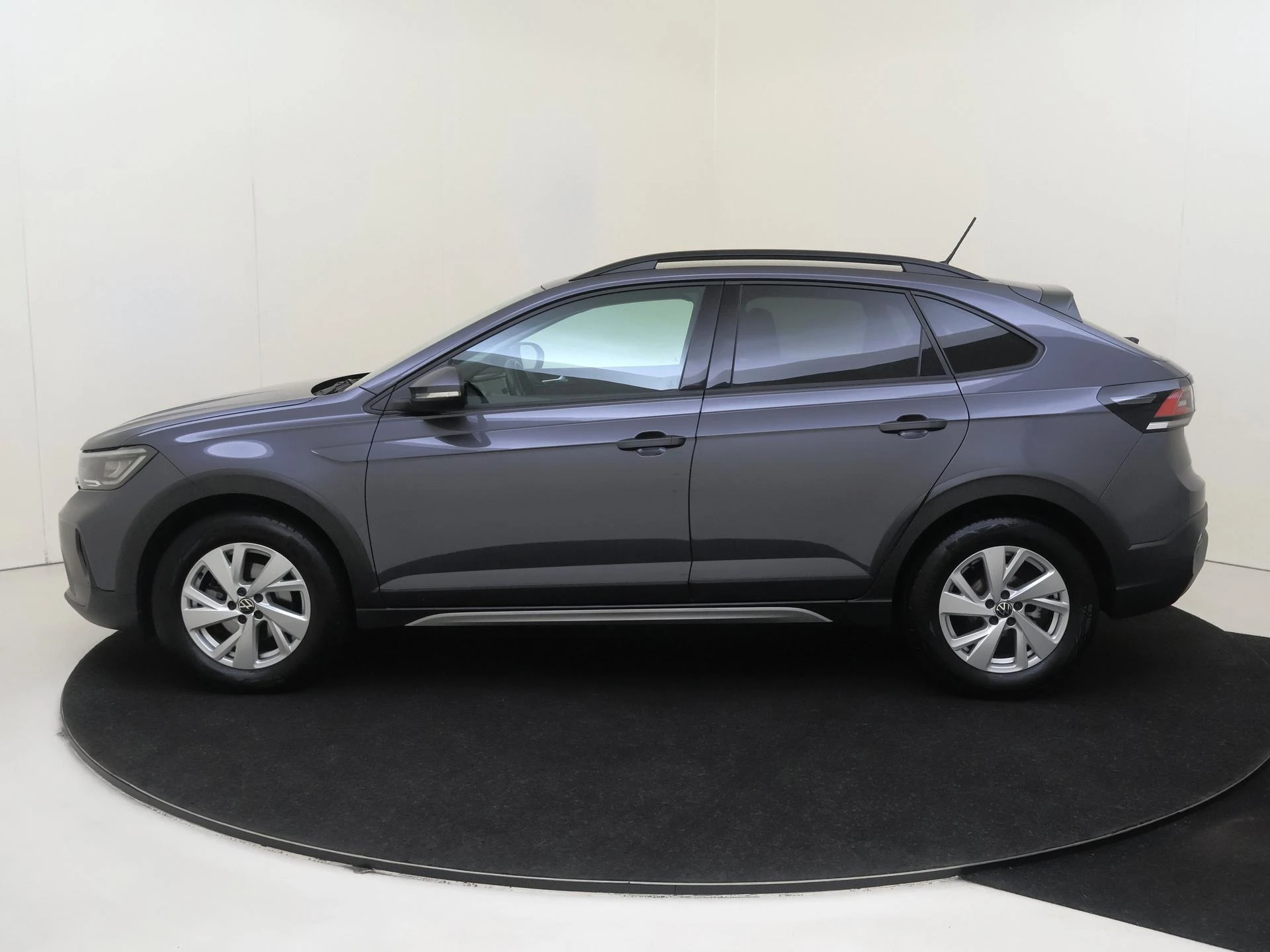 Volkswagen-Taigo-image-7