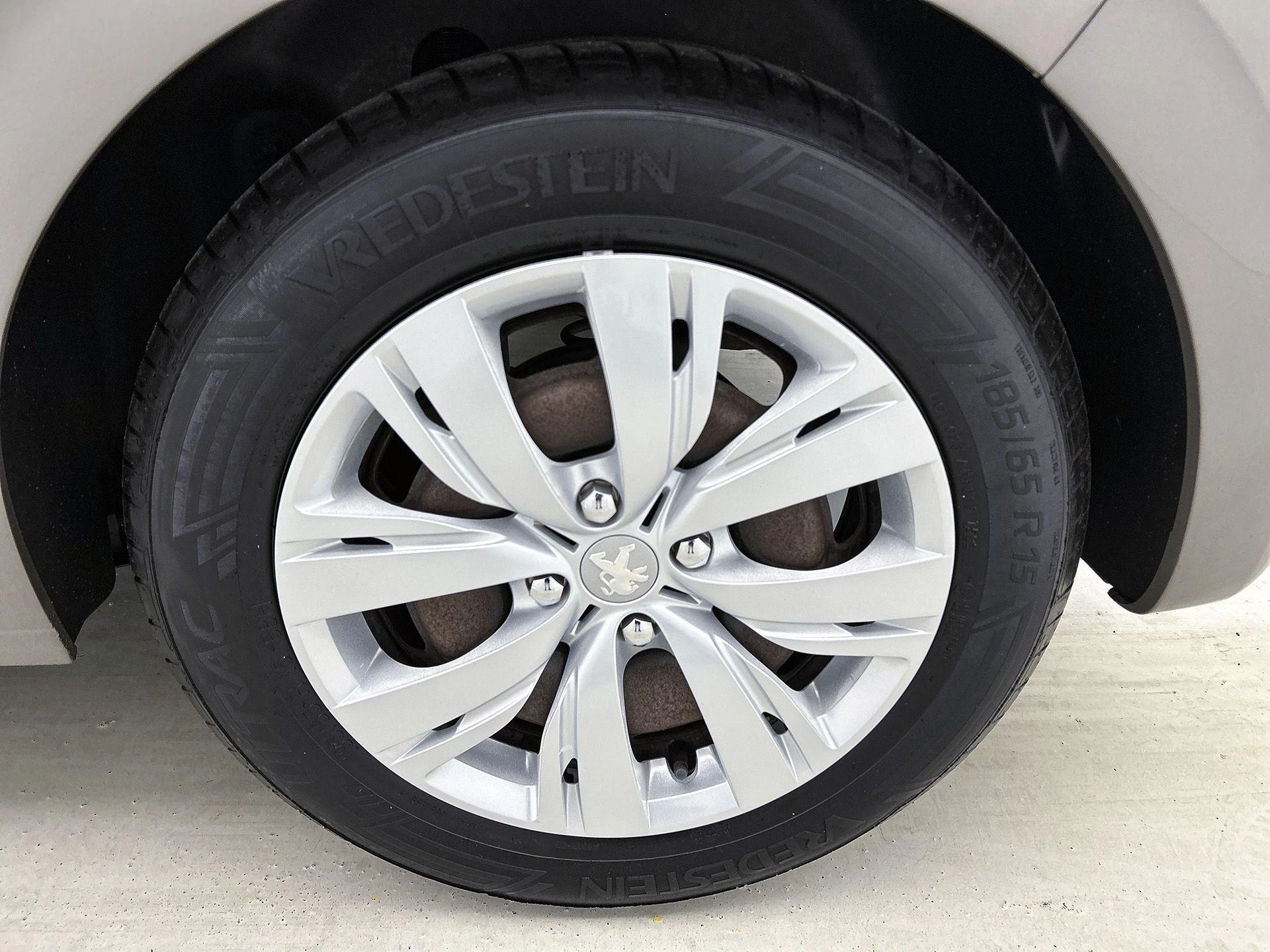 Peugeot-208-image-33