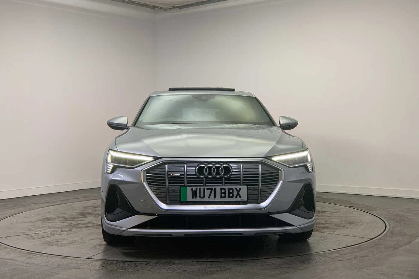 Audi-e-tron-image-6