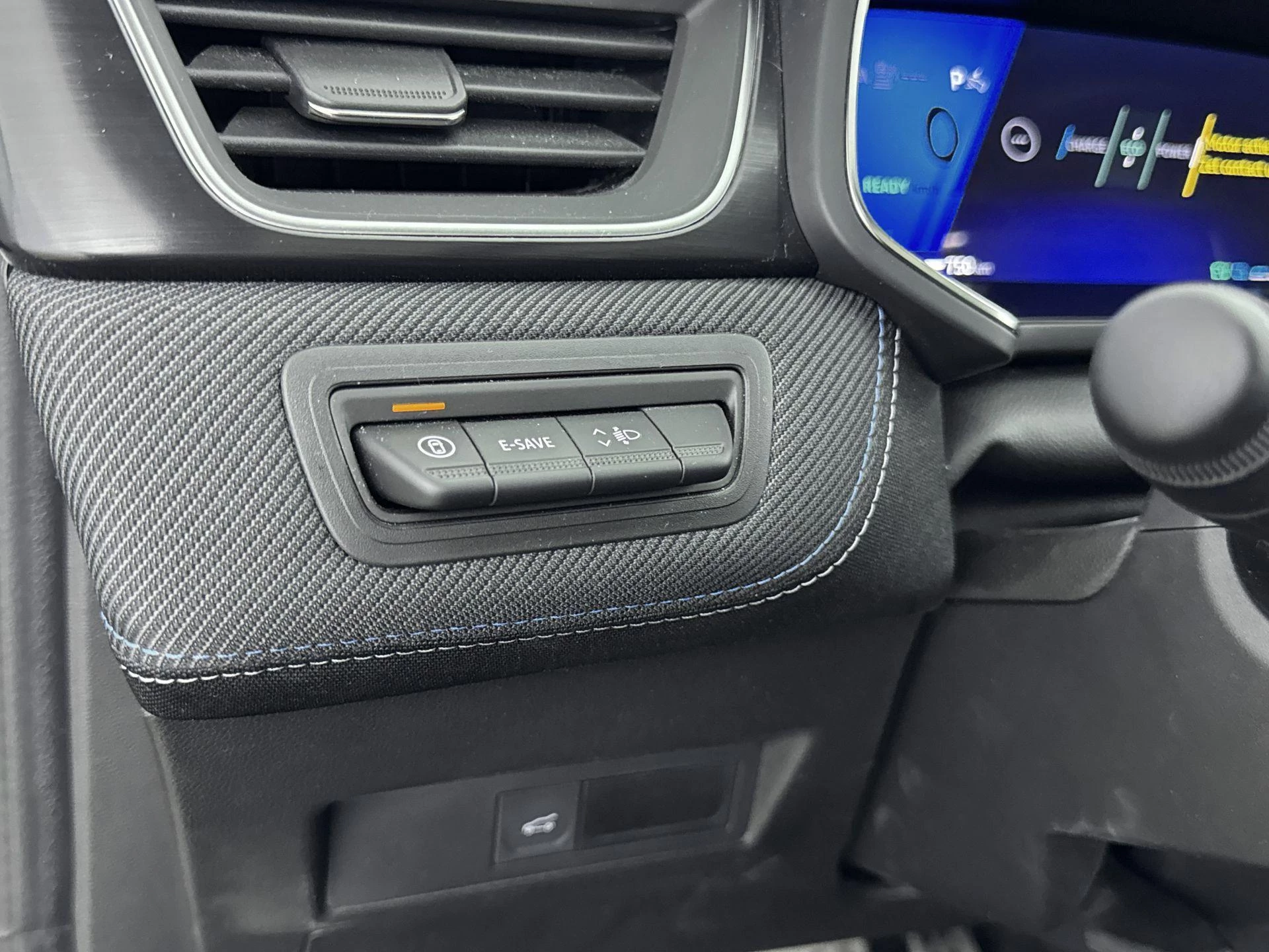 Renault-Symbioz-image-23