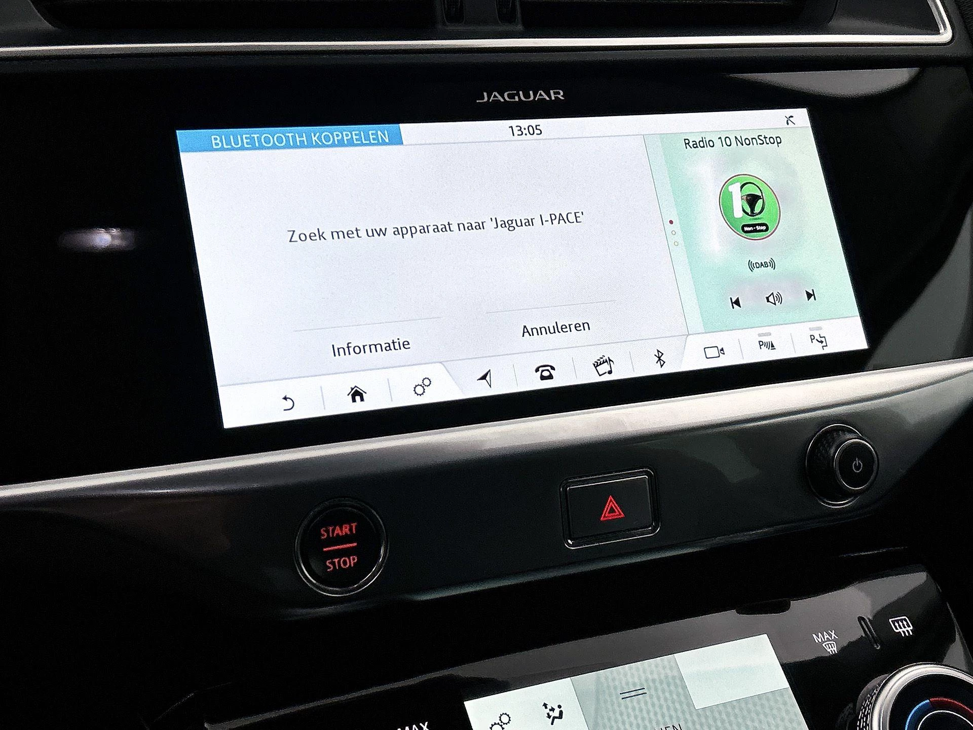 Jaguar-I-PACE-image-23