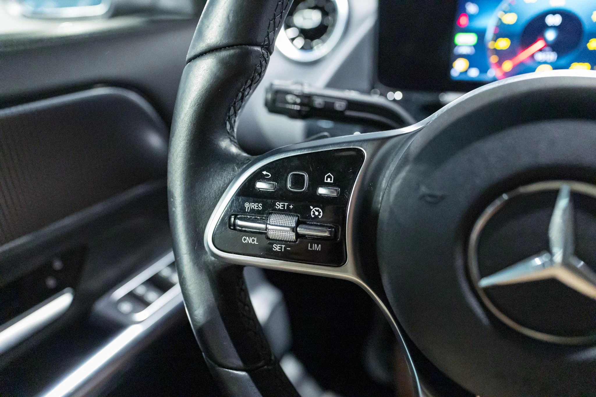 Mercedes-Benz GLA GLA 250e Business Solution