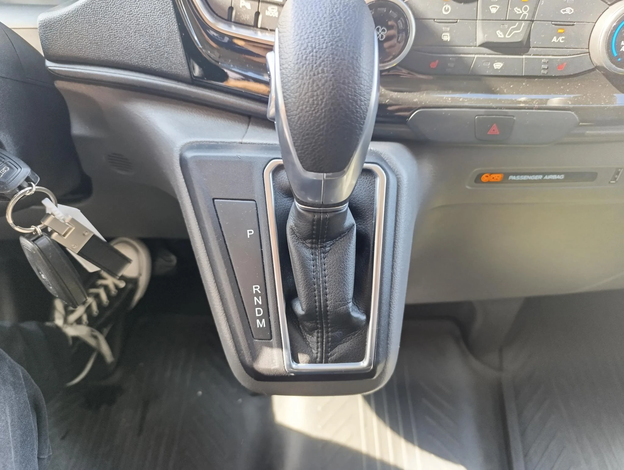 Ford-Transit Custom-image-23