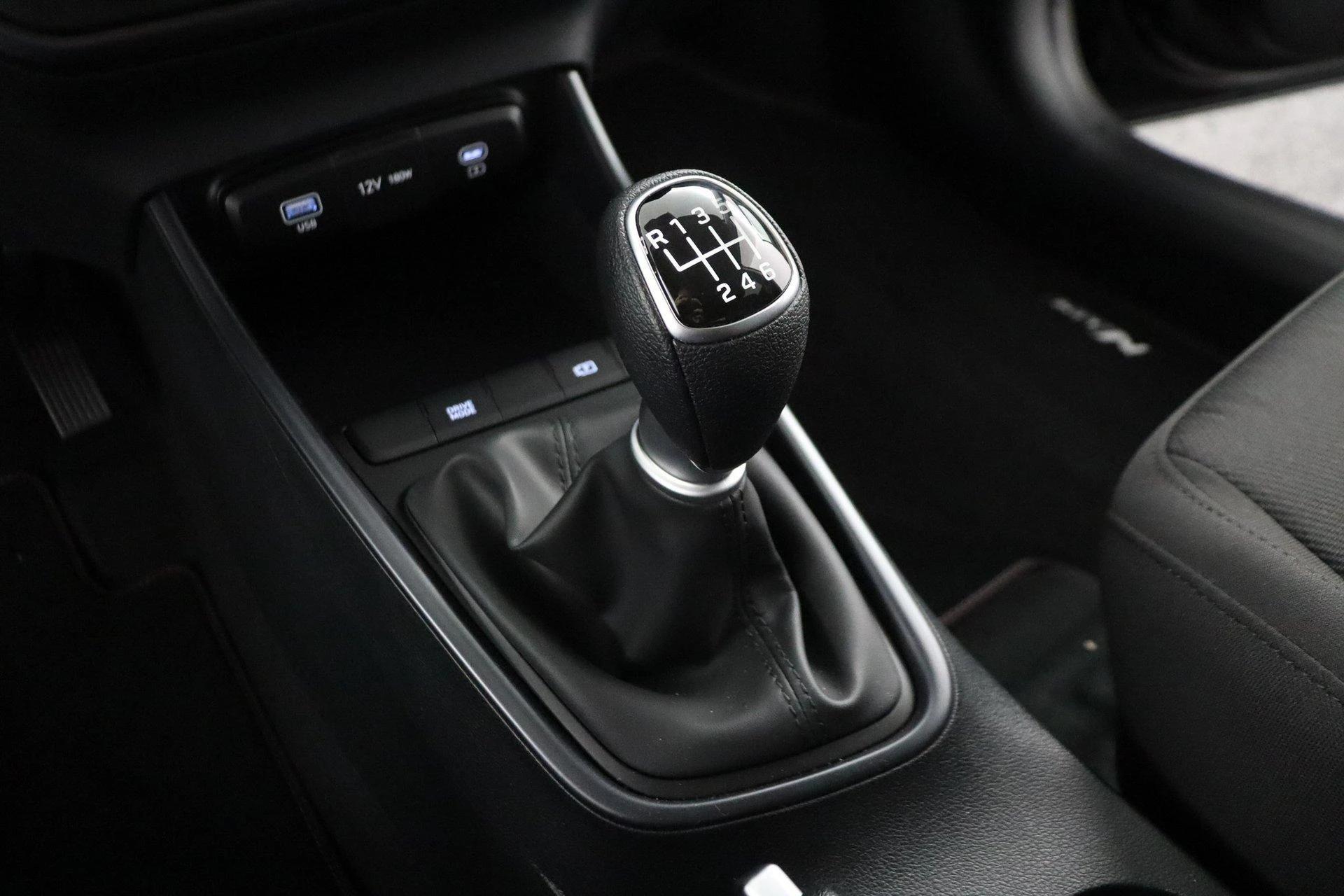 Hyundai-i20-image-43