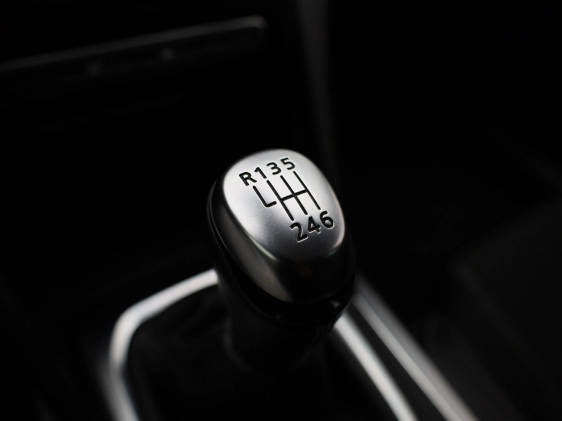 Renault-Mégane Grand Tour-image-26