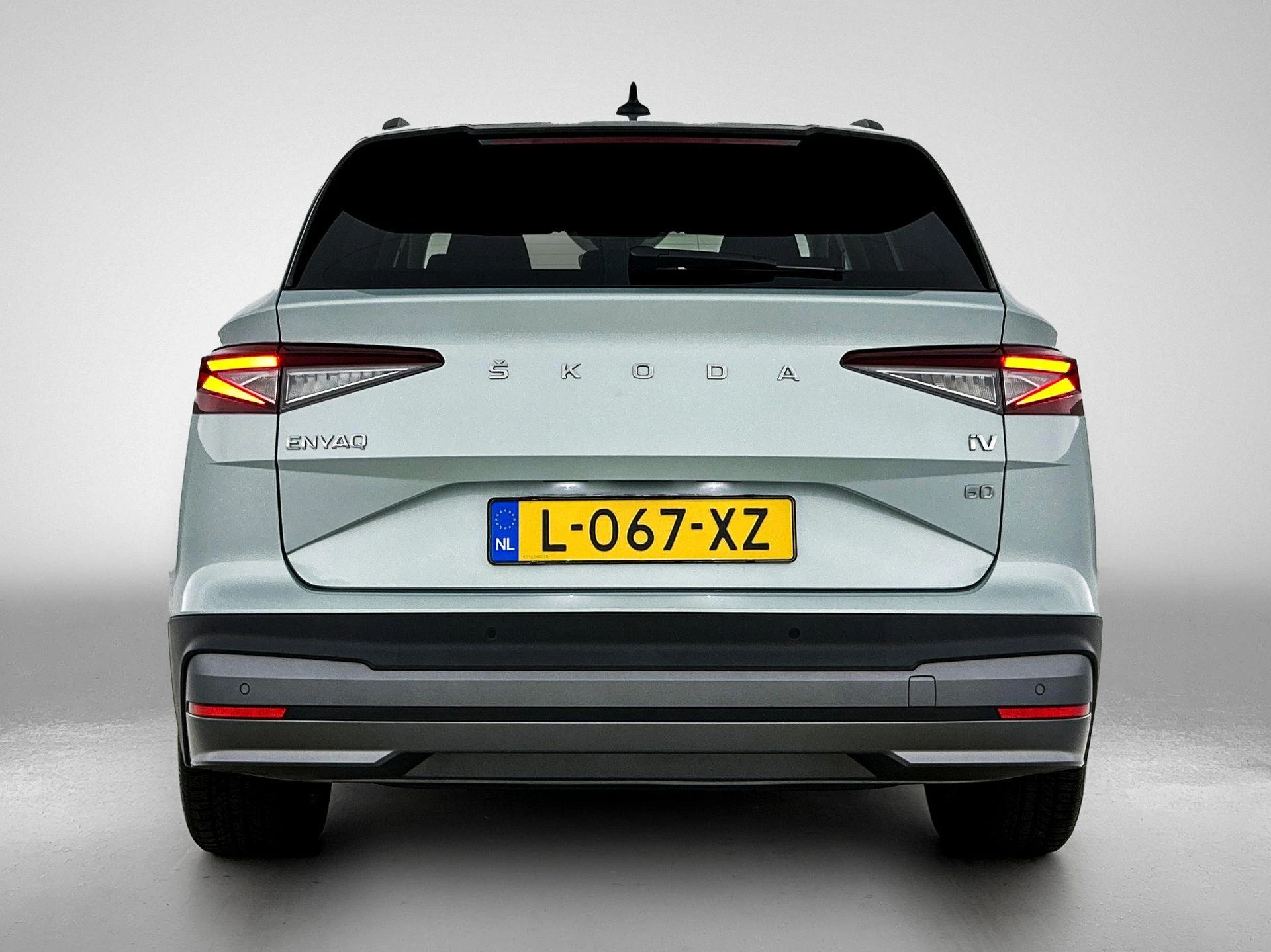 Škoda-Enyaq iV-image-2
