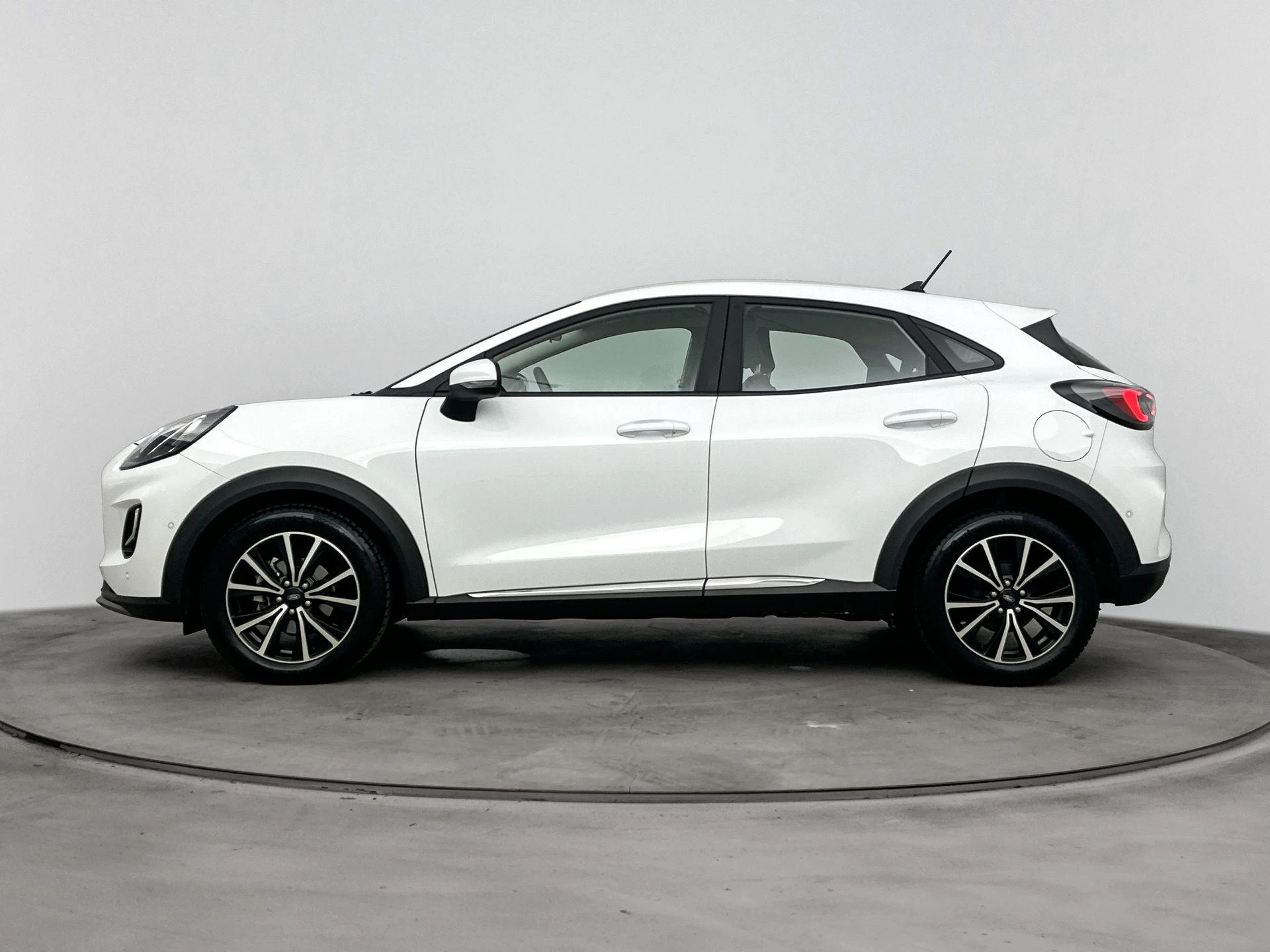 Ford-Puma-image-1