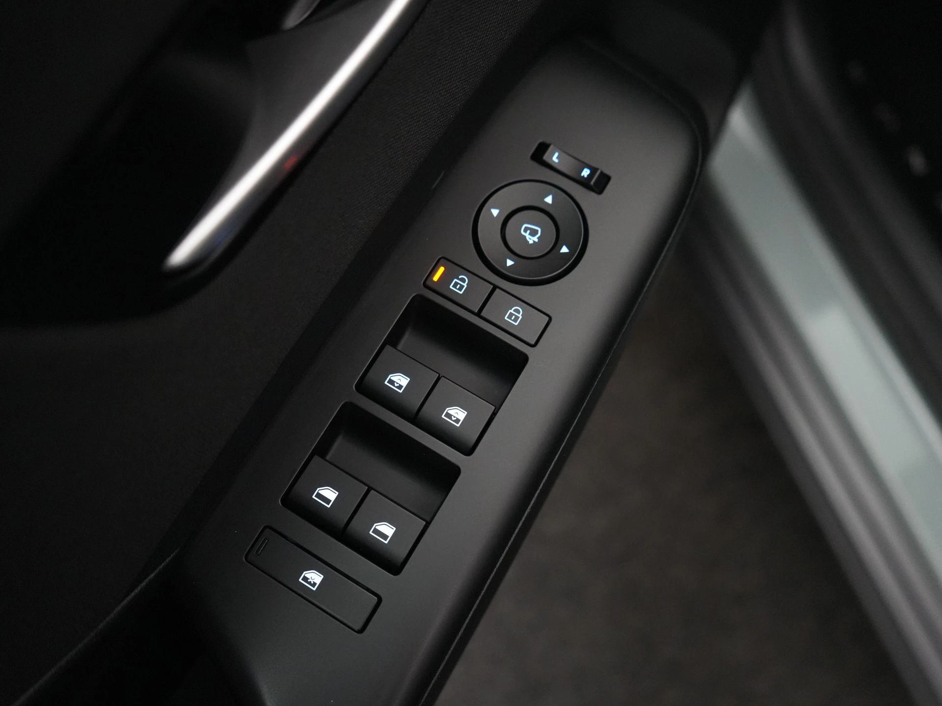 Hyundai-Kona-image-31