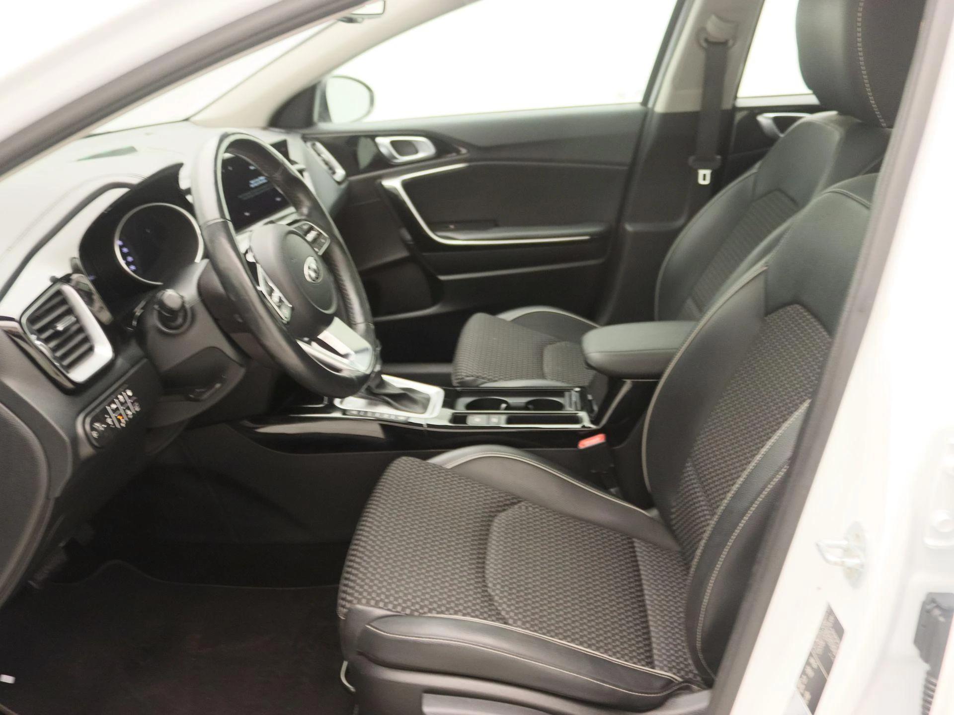 Kia-XCeed-image-9