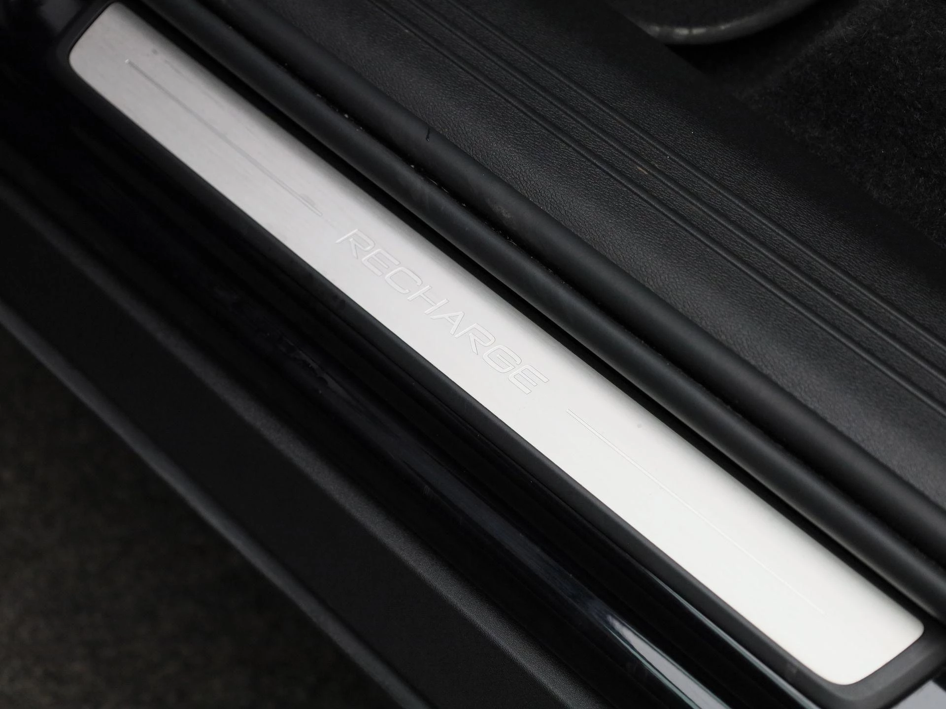 Volvo-XC40-image-27