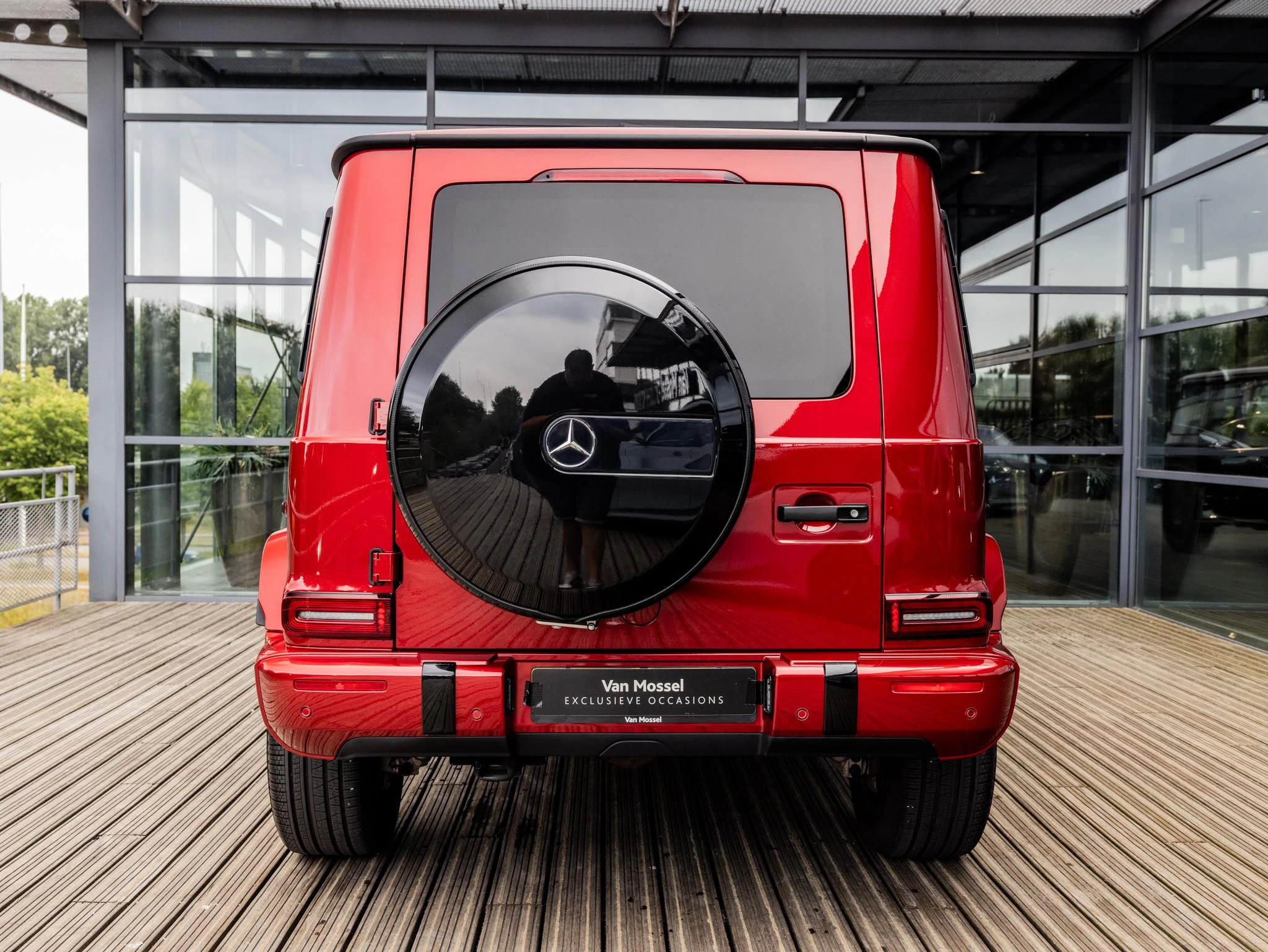 Mercedes-Benz-G-Klasse-image-5
