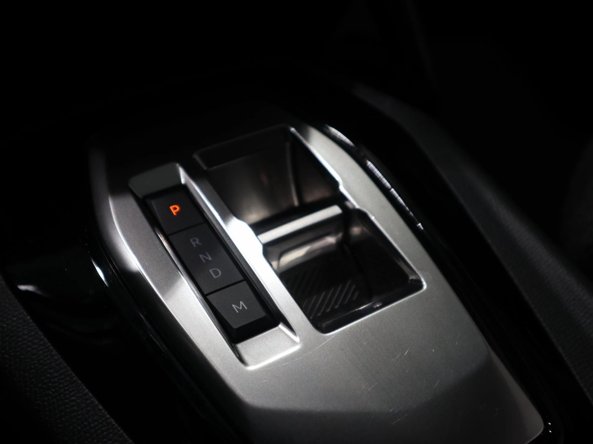 Peugeot-208-image-14