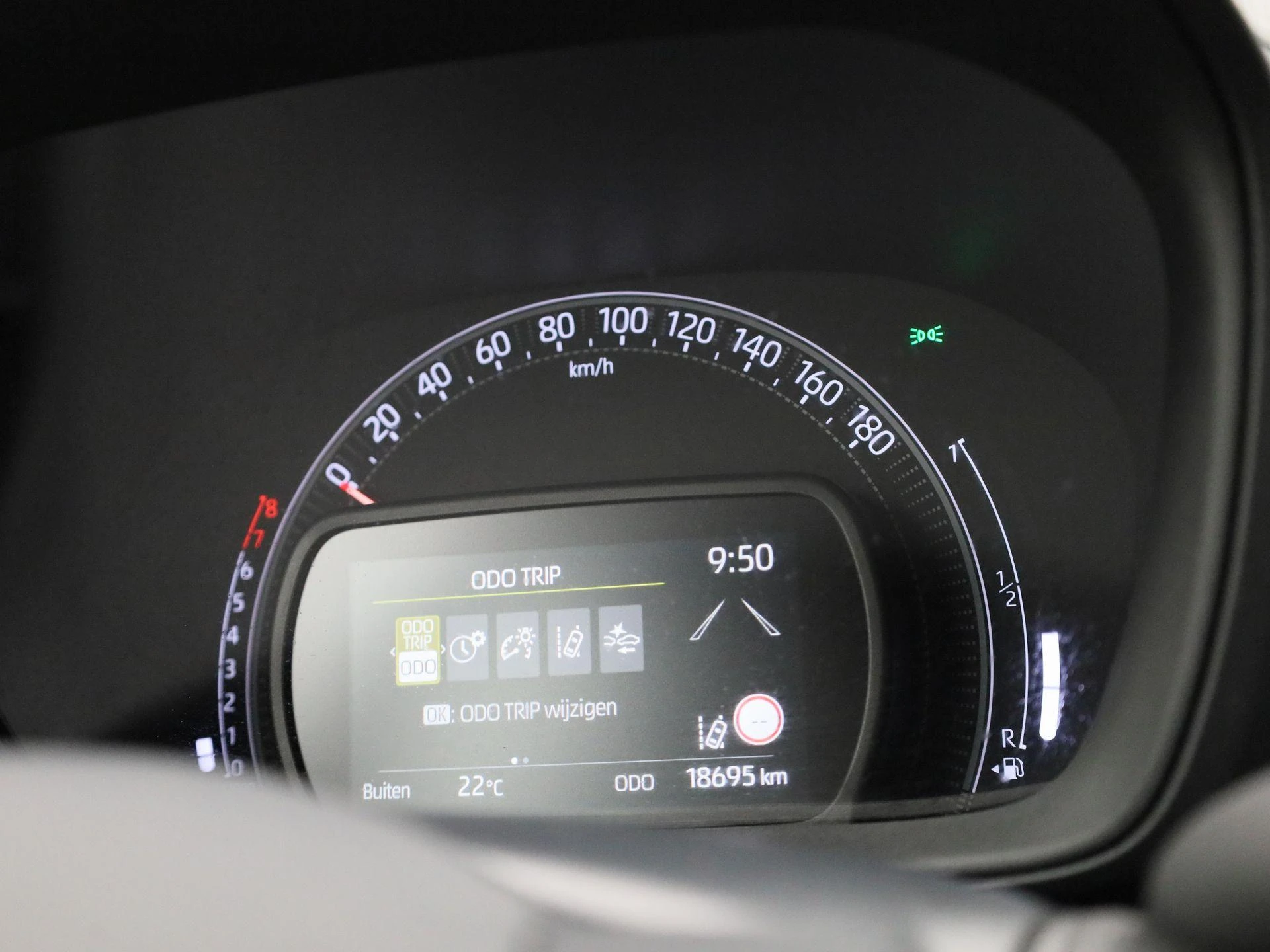 Toyota Aygo X 1.0 VVT-i MT Premium