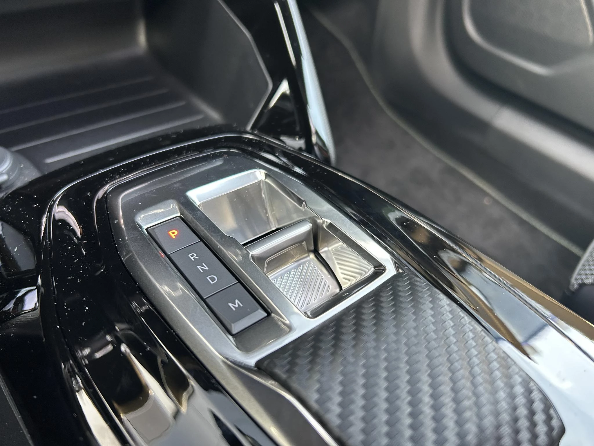 Peugeot-2008-image-18