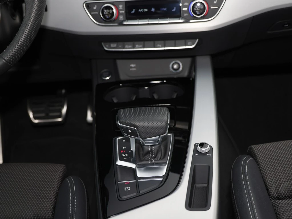 Audi-A4-image-12