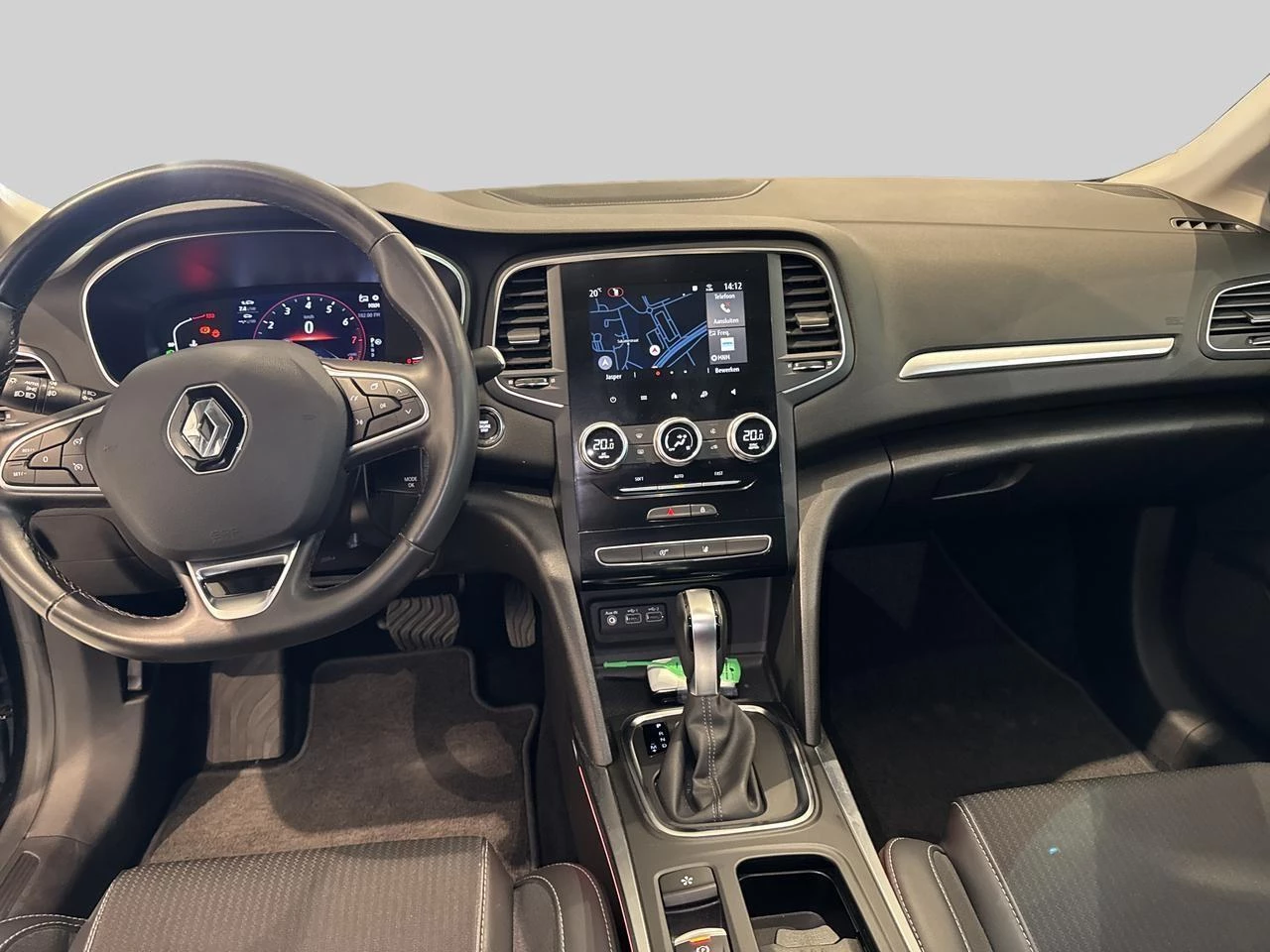 Renault-Mégane Grand Tour-image-9