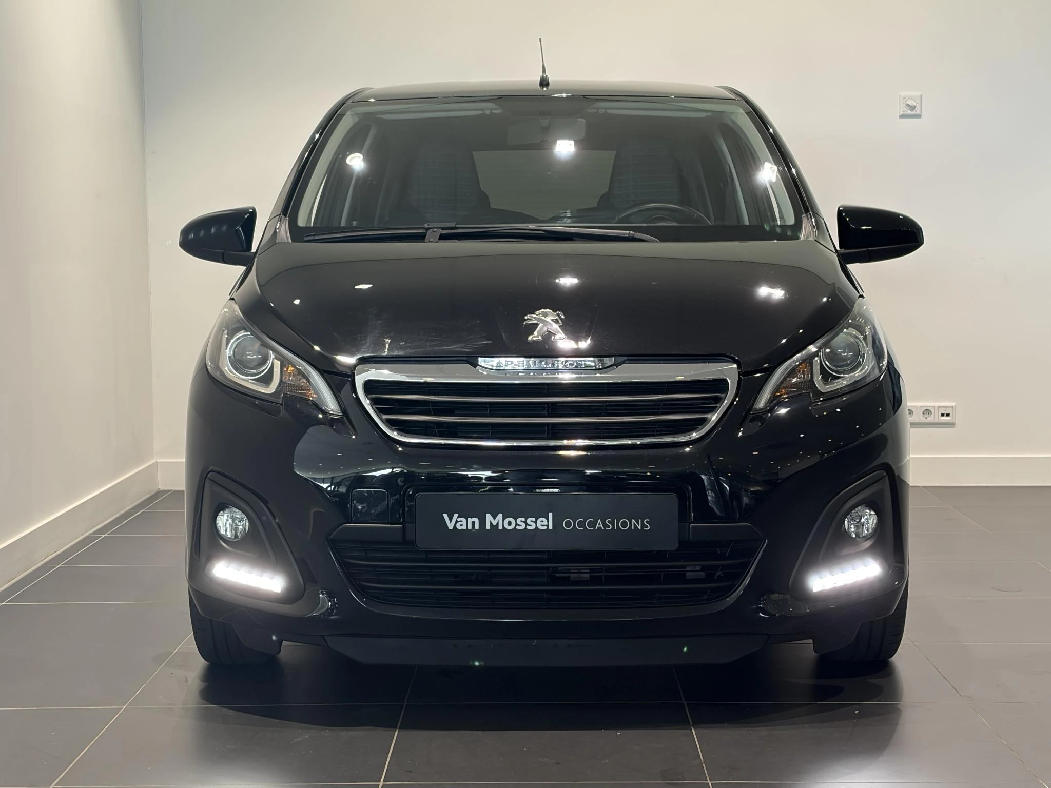 Peugeot-108-image-2