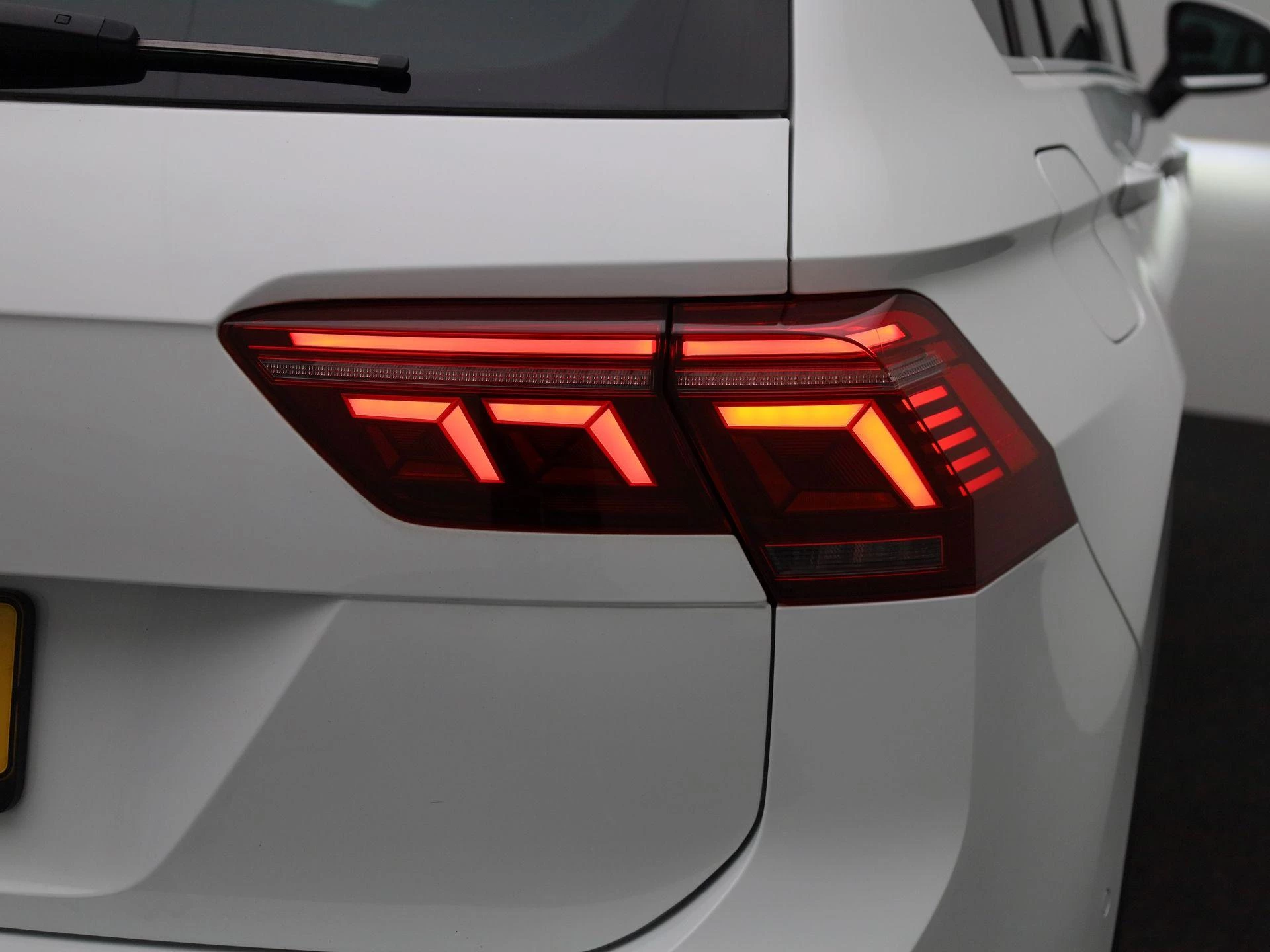 Volkswagen-Tiguan-image-35