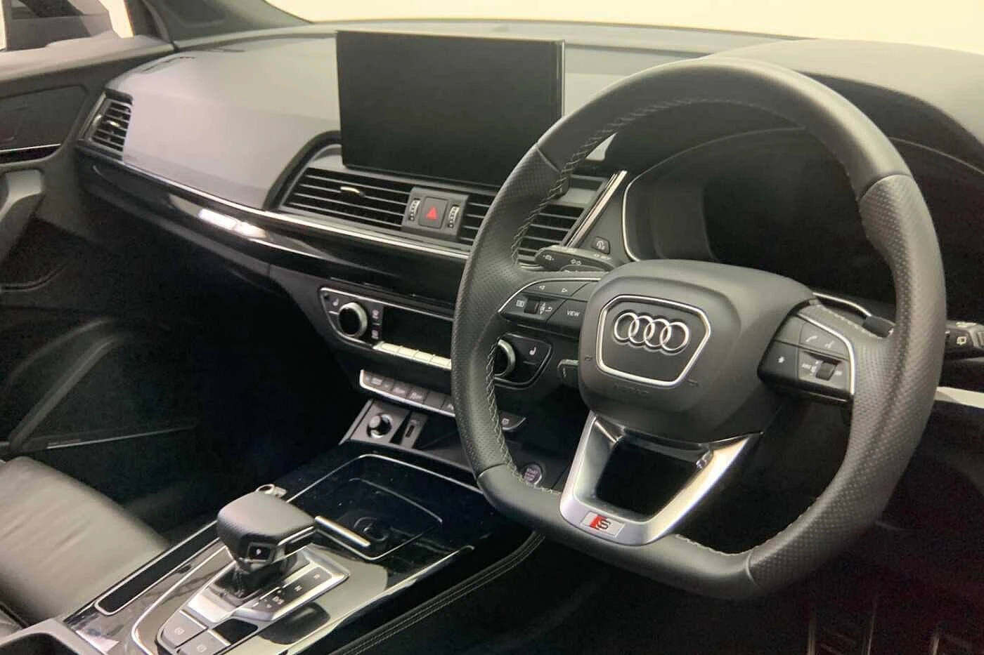 Audi-Q5-image-5