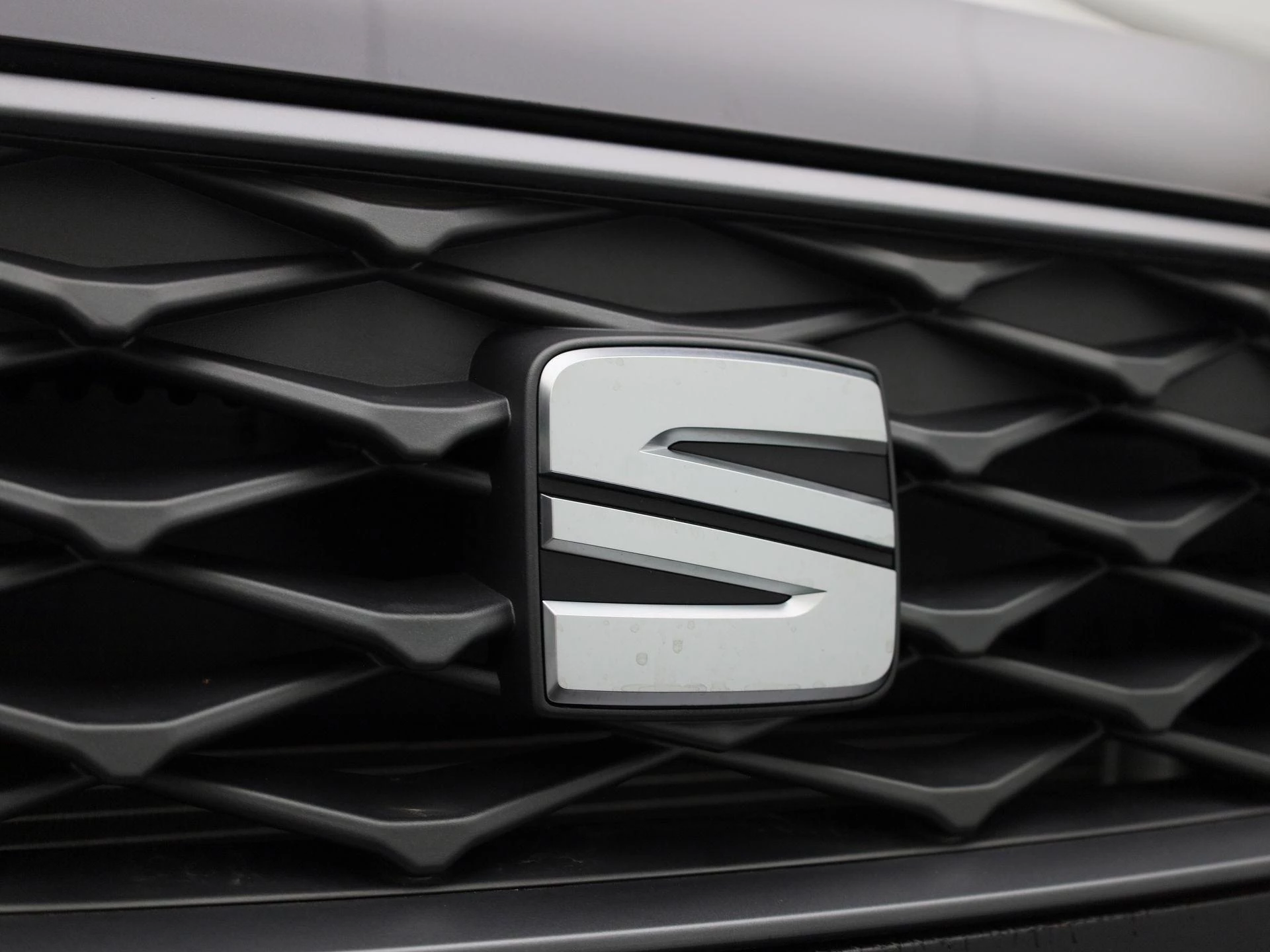 SEAT Ateca 1.5 TSI FR Business Intense 150 PK