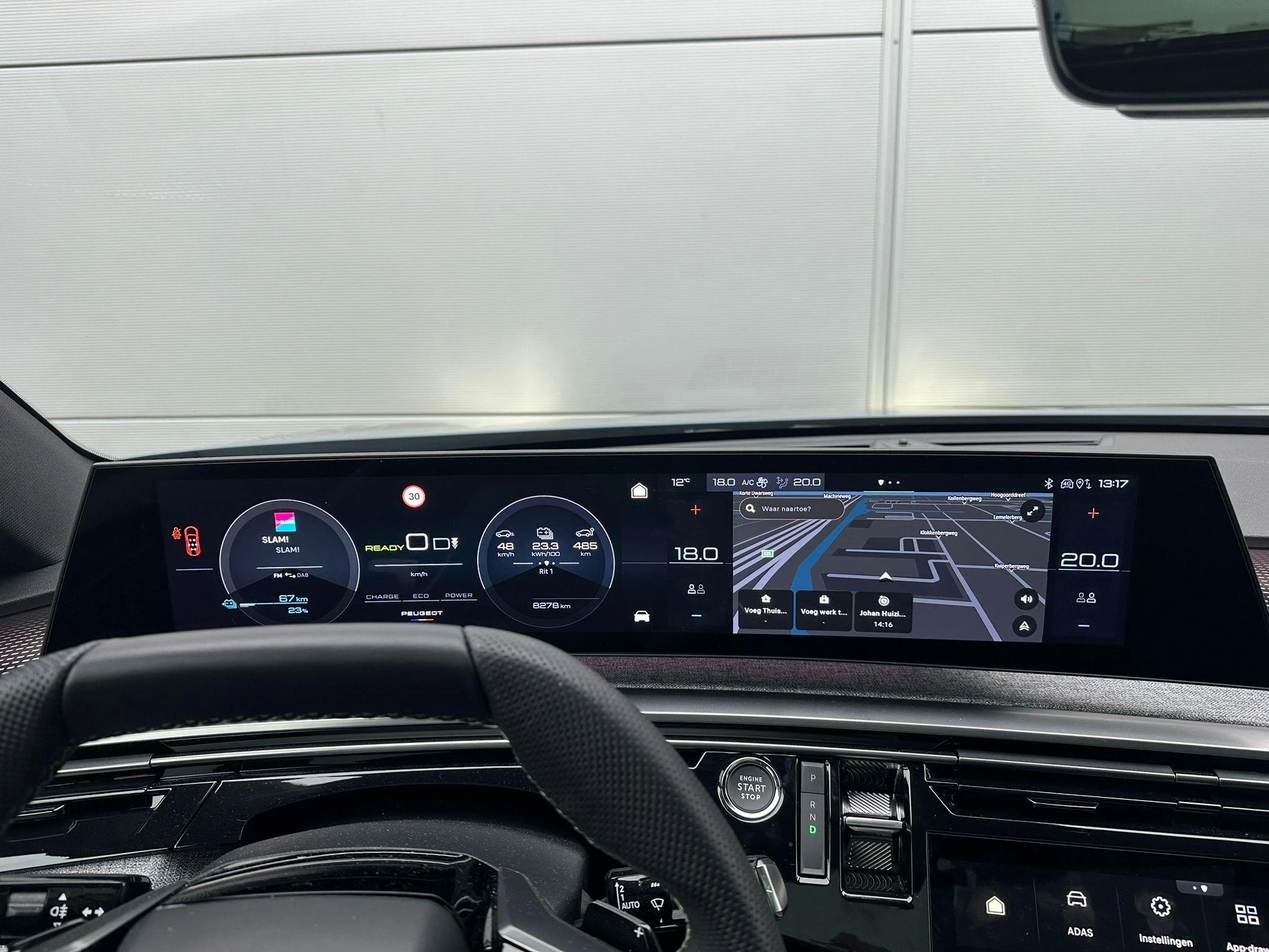 Peugeot-e-5008-image-7