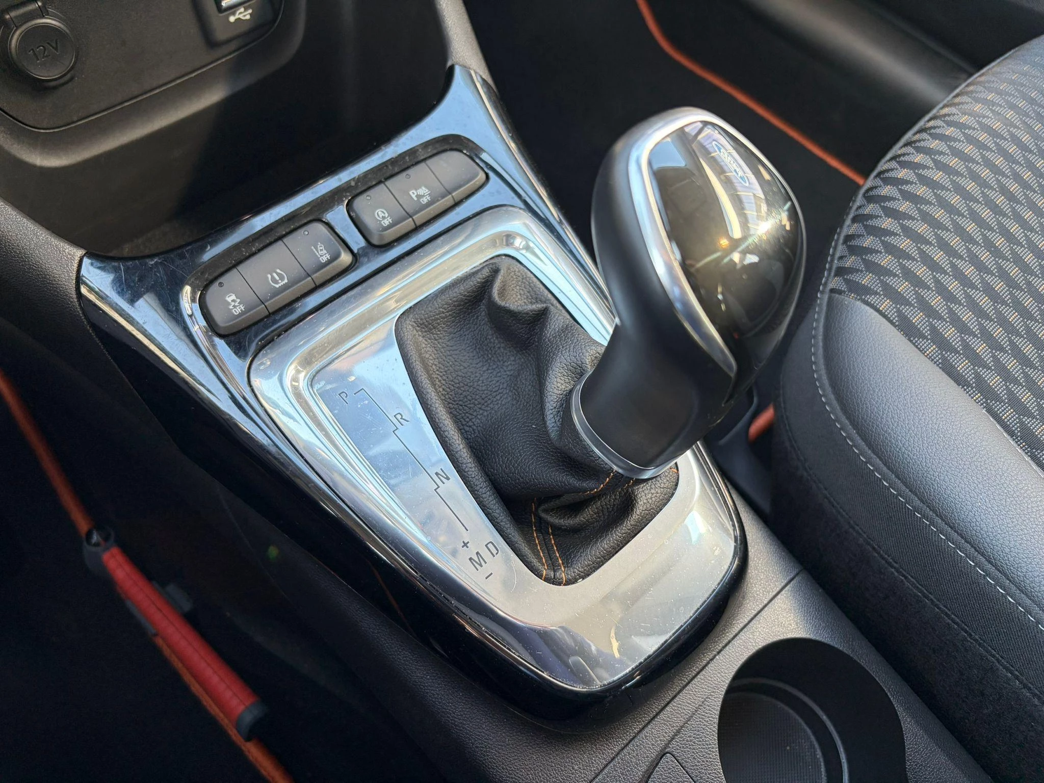 Opel-Crossland X-image-16