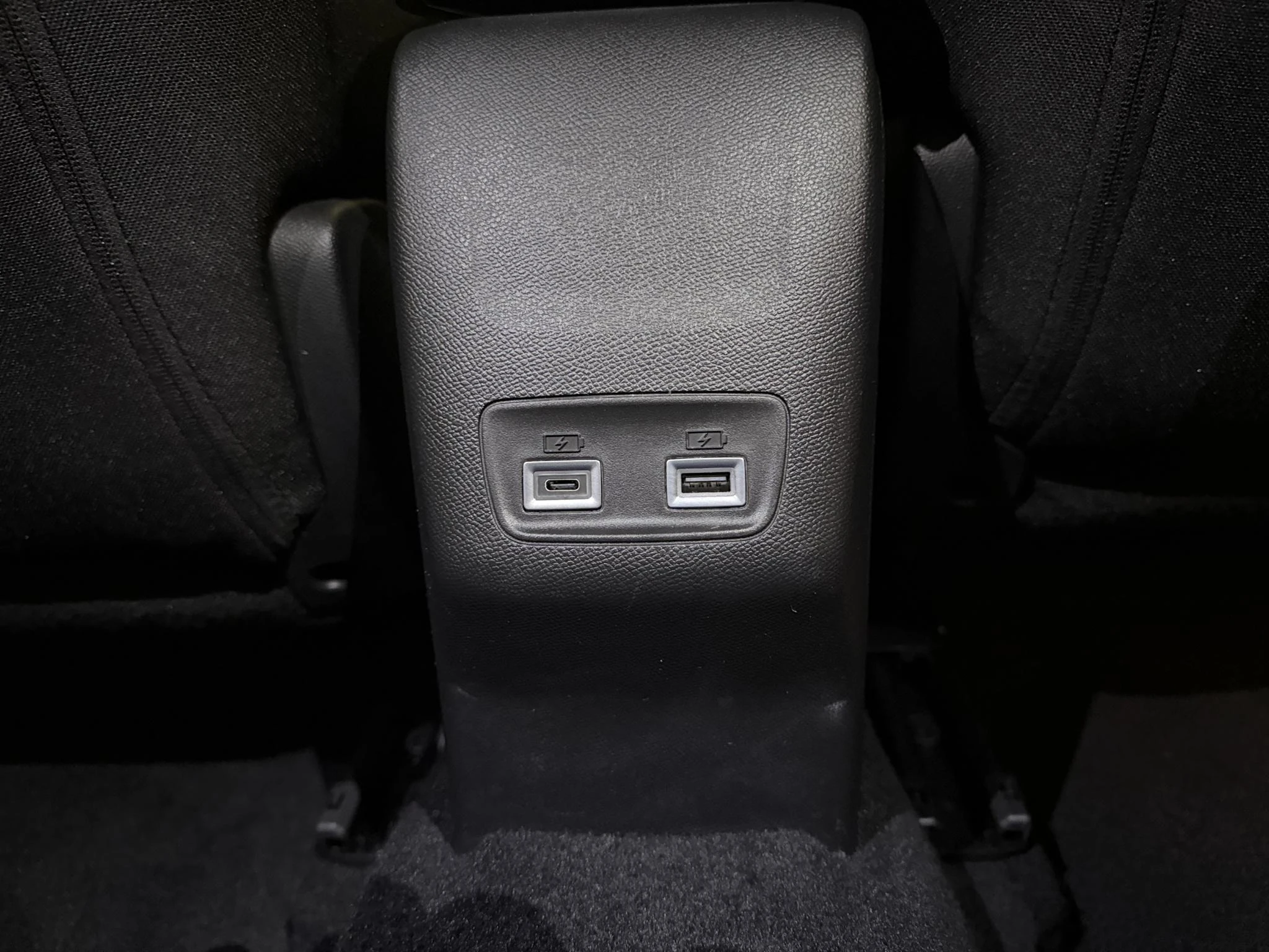 Peugeot-2008-image-23
