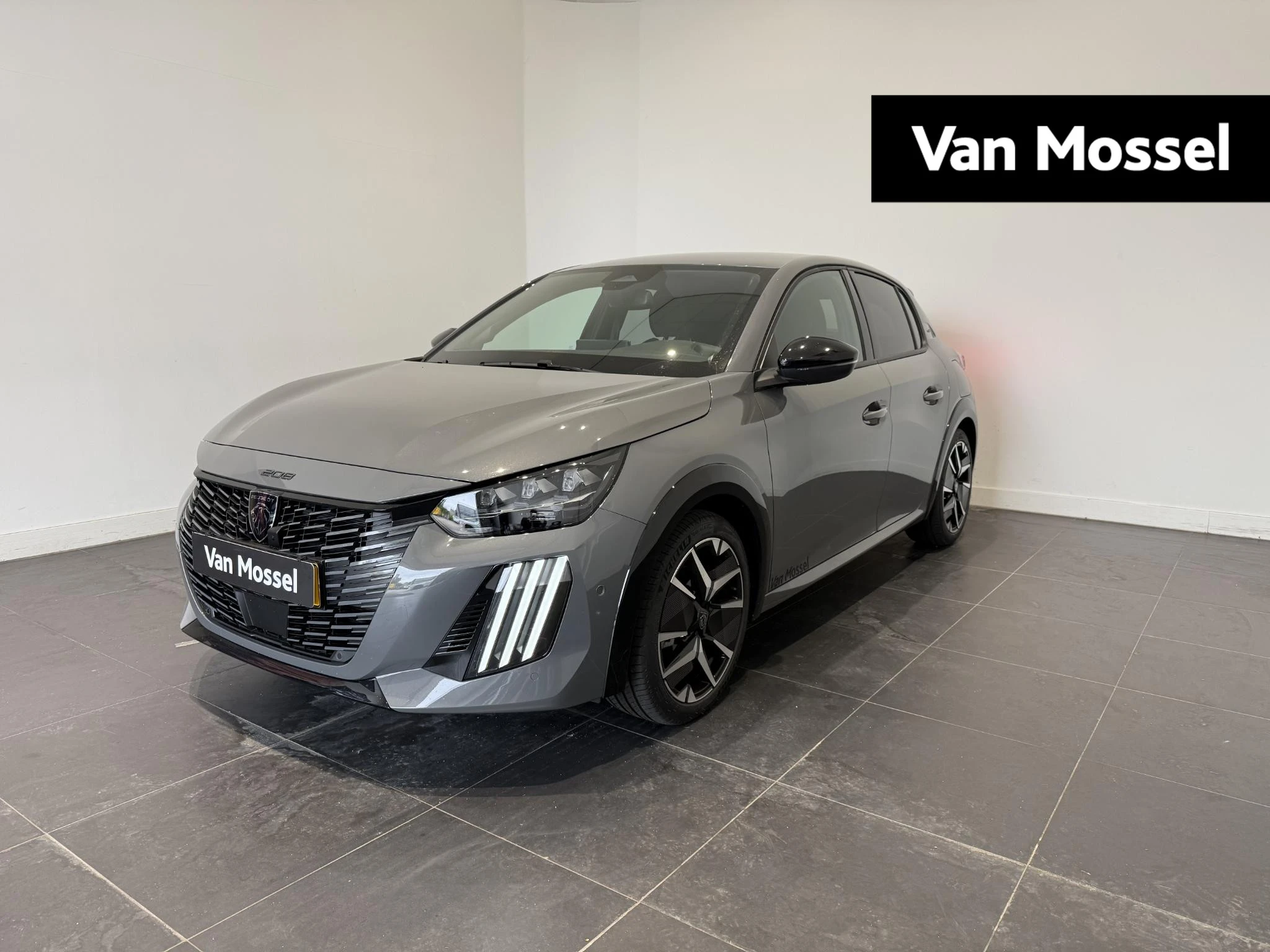 Peugeot-208-image-0