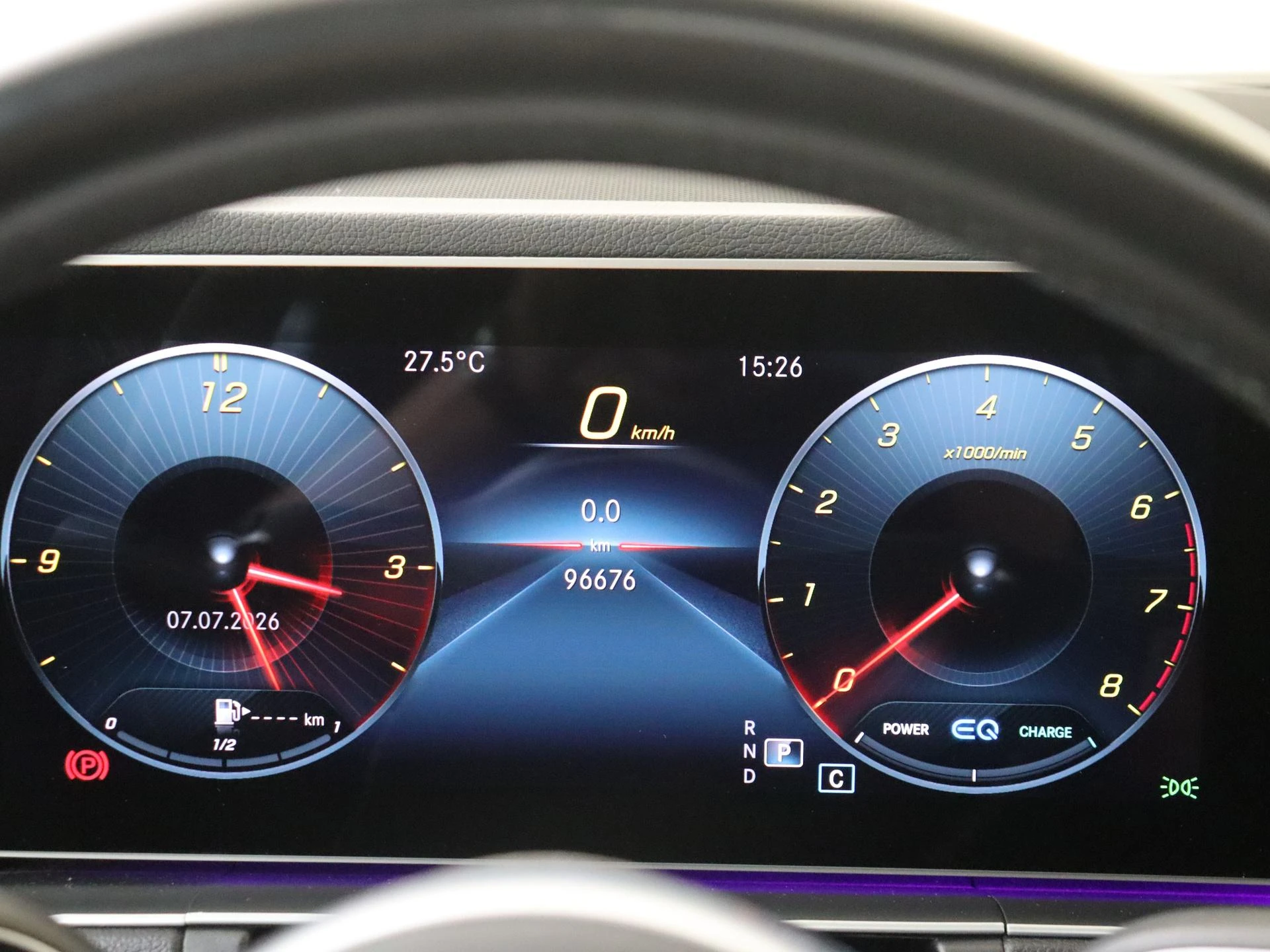 Mercedes-Benz-GLE-image-11