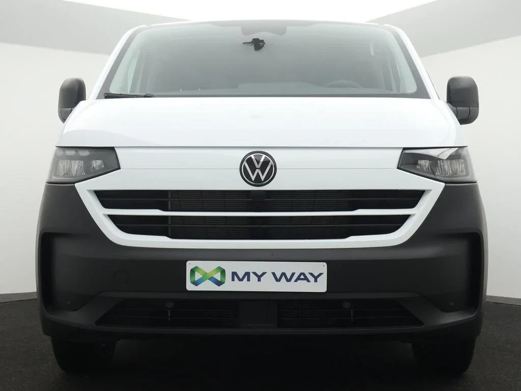 Volkswagen-Transporter-image-5