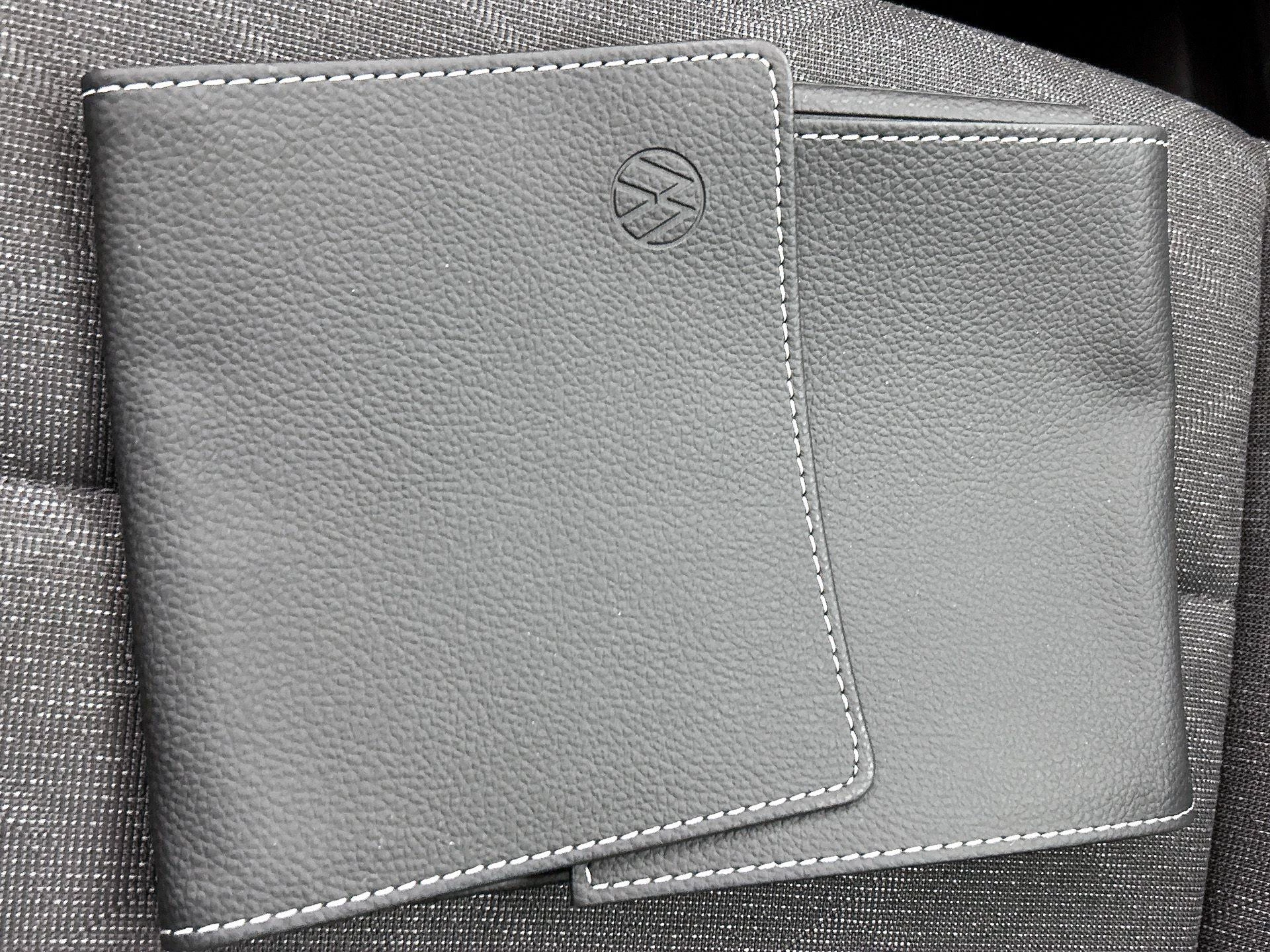 Volkswagen-Golf-image-24