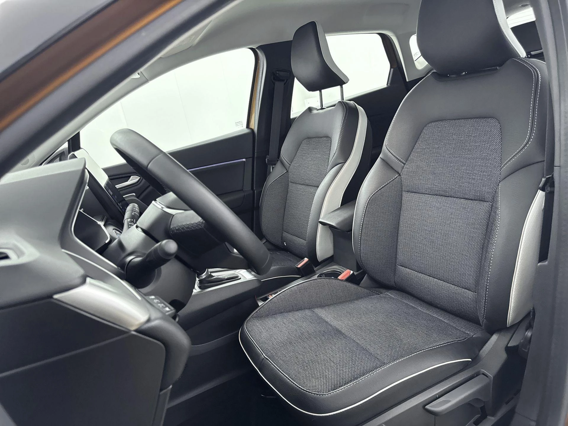 Renault-Captur-image-23