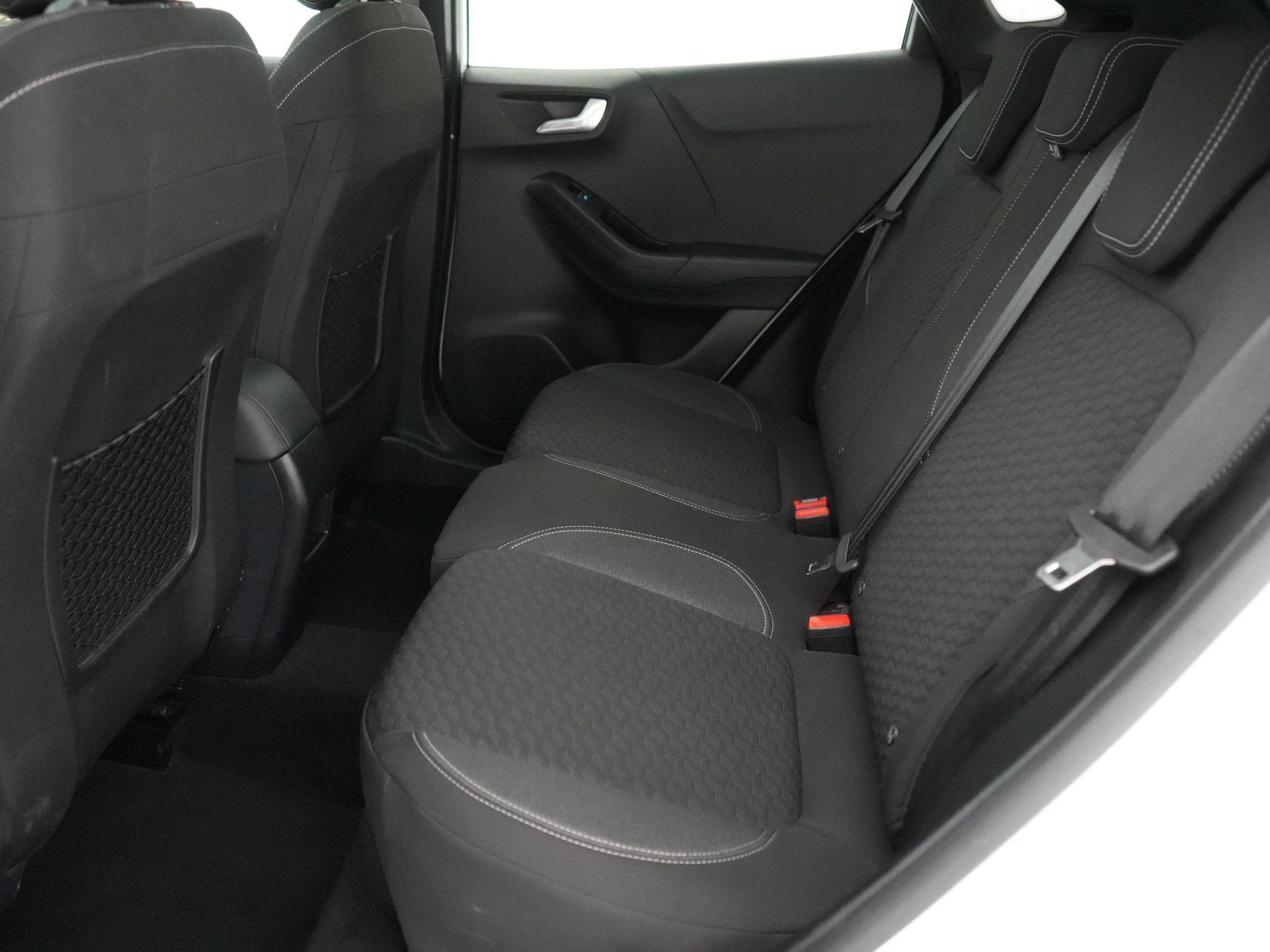 Ford Puma 1.0i Ecoboost mHEV 92kW Titanium