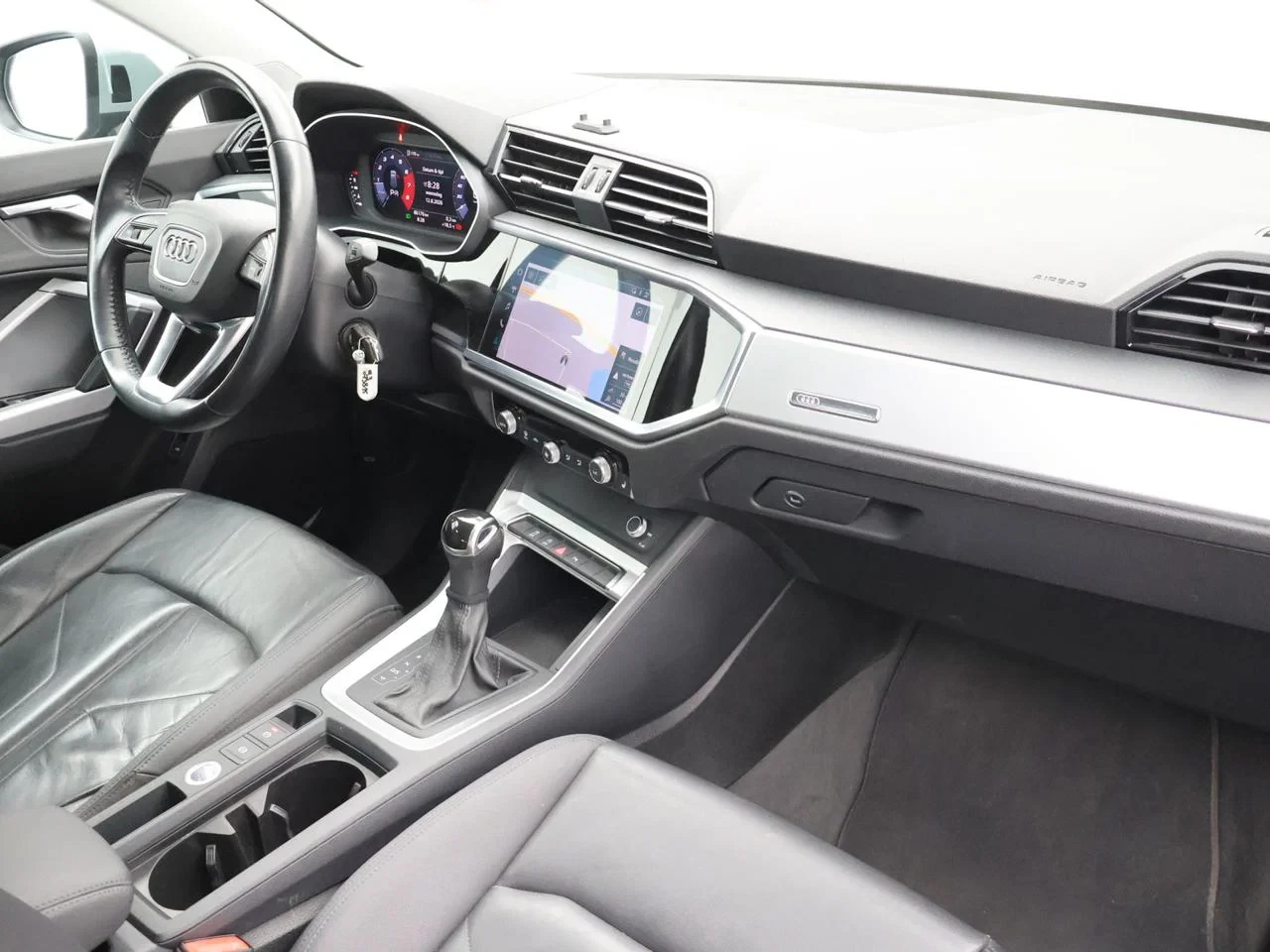 Audi-Q3-image-2